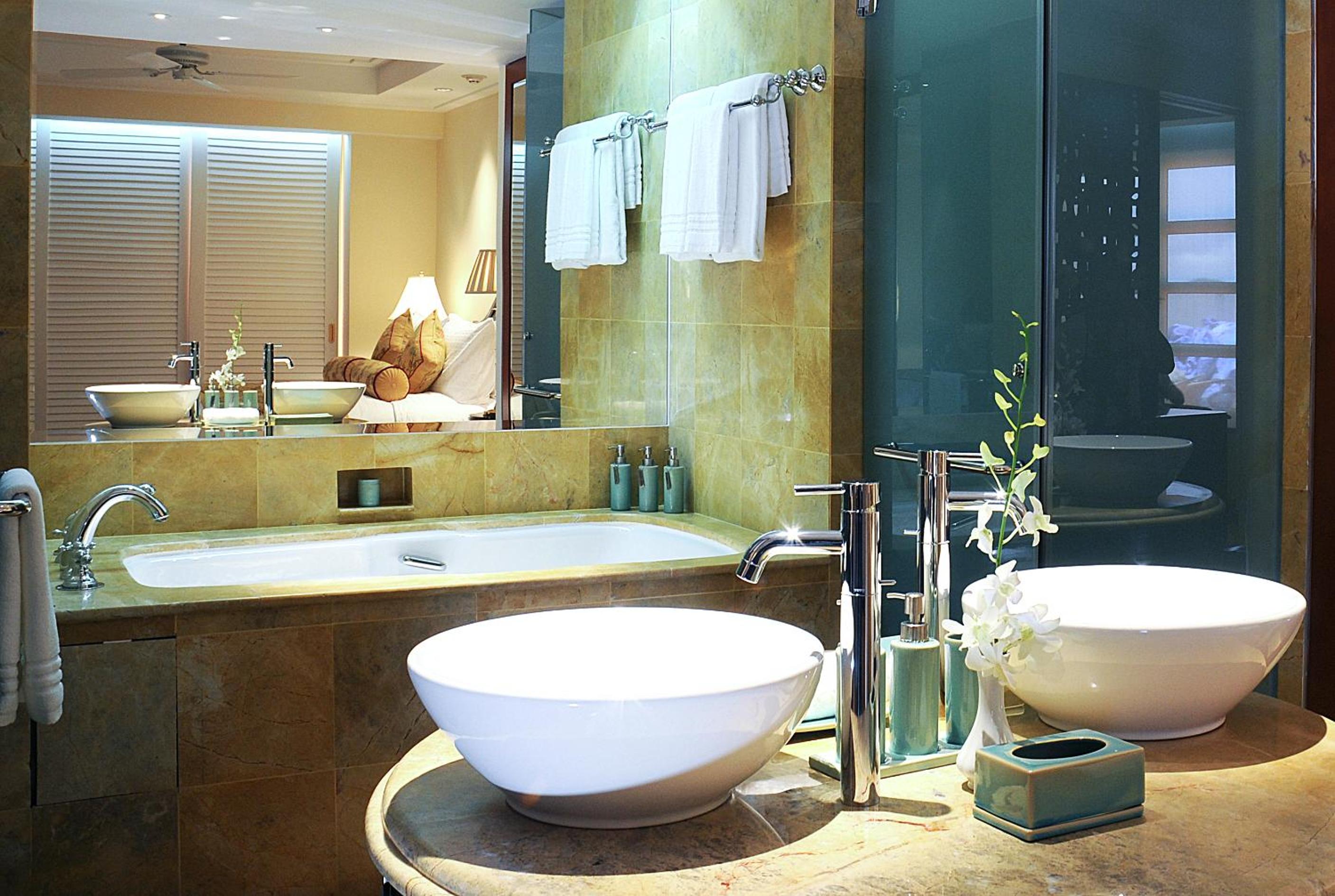 One-Bedroom Suite