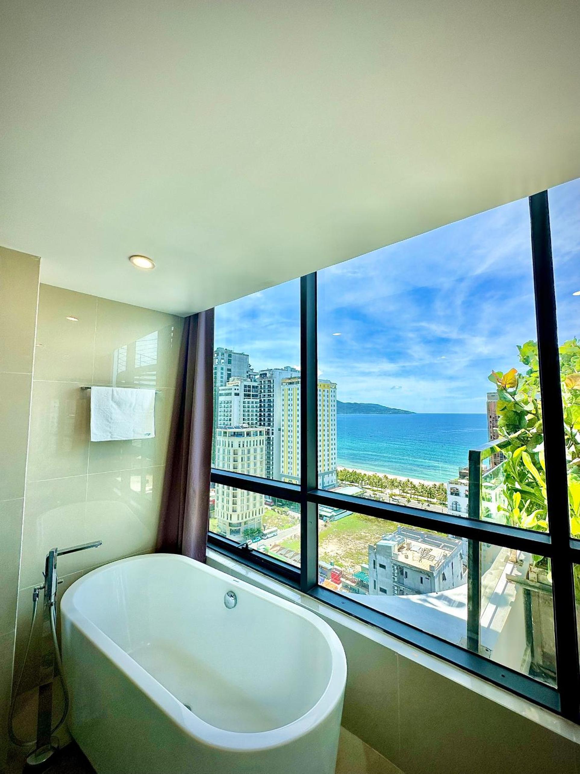 Grand Suite with Sea View - Two Bedroom
