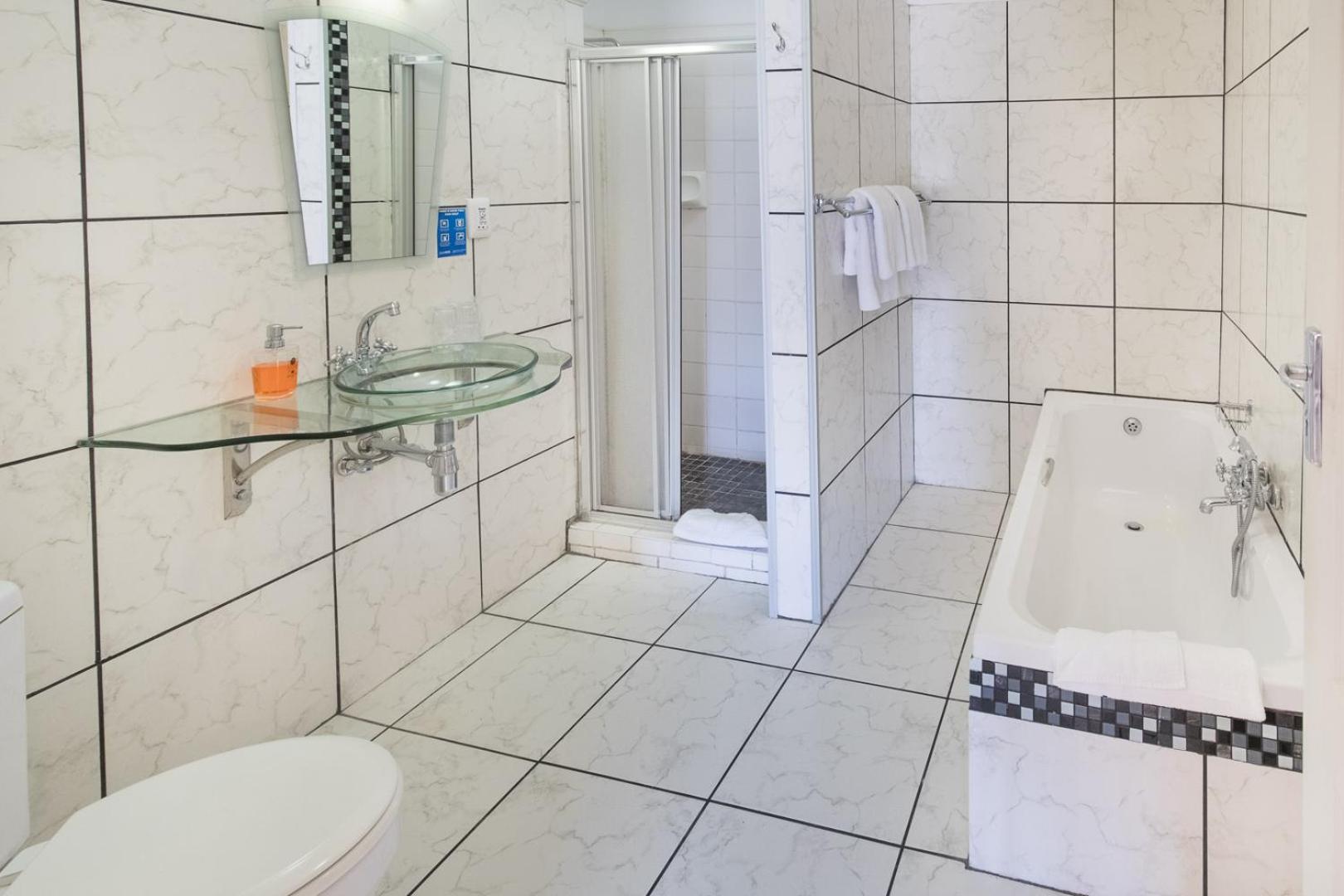 Luxury Art Deco Twin