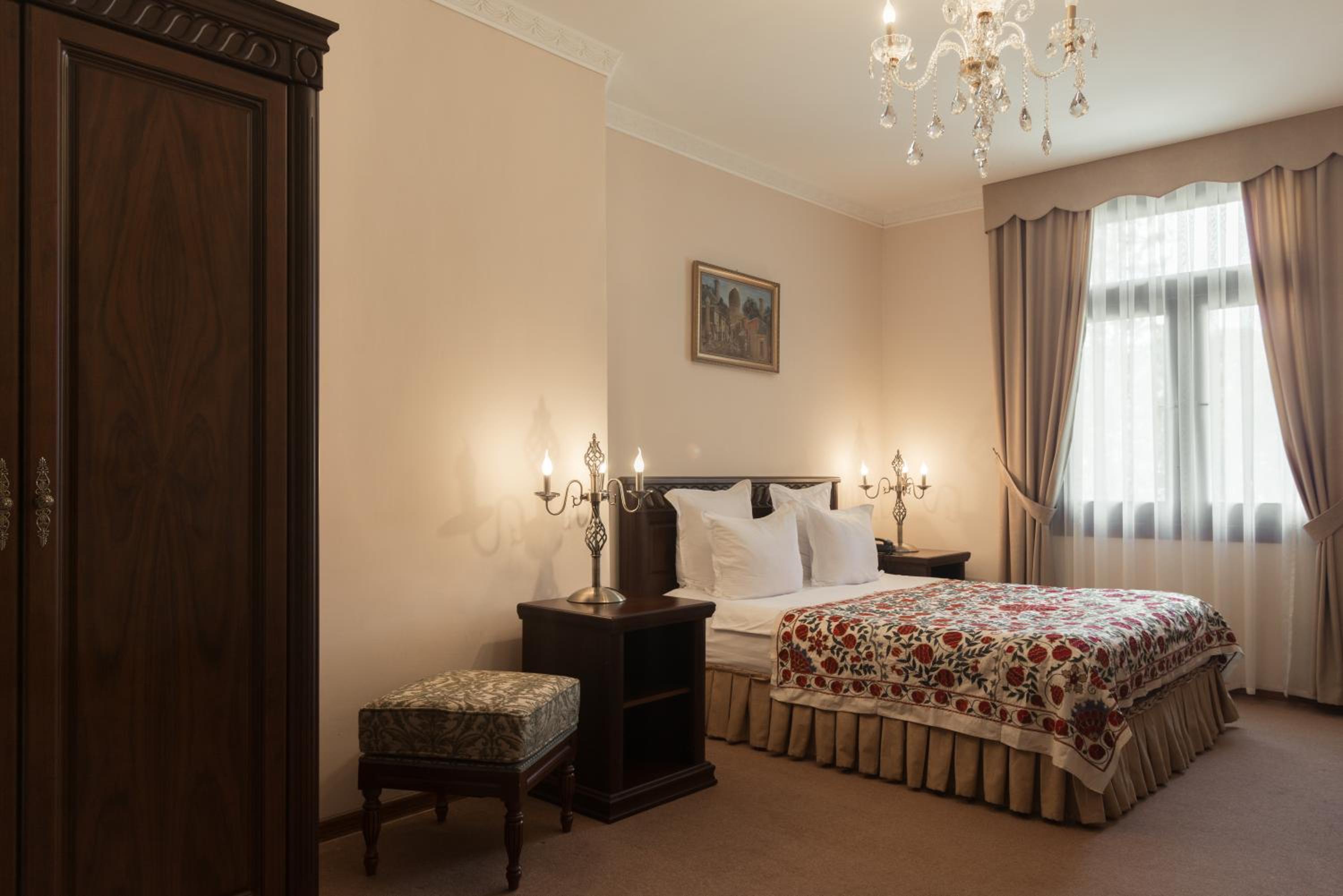 Double Room With Private Bathroom