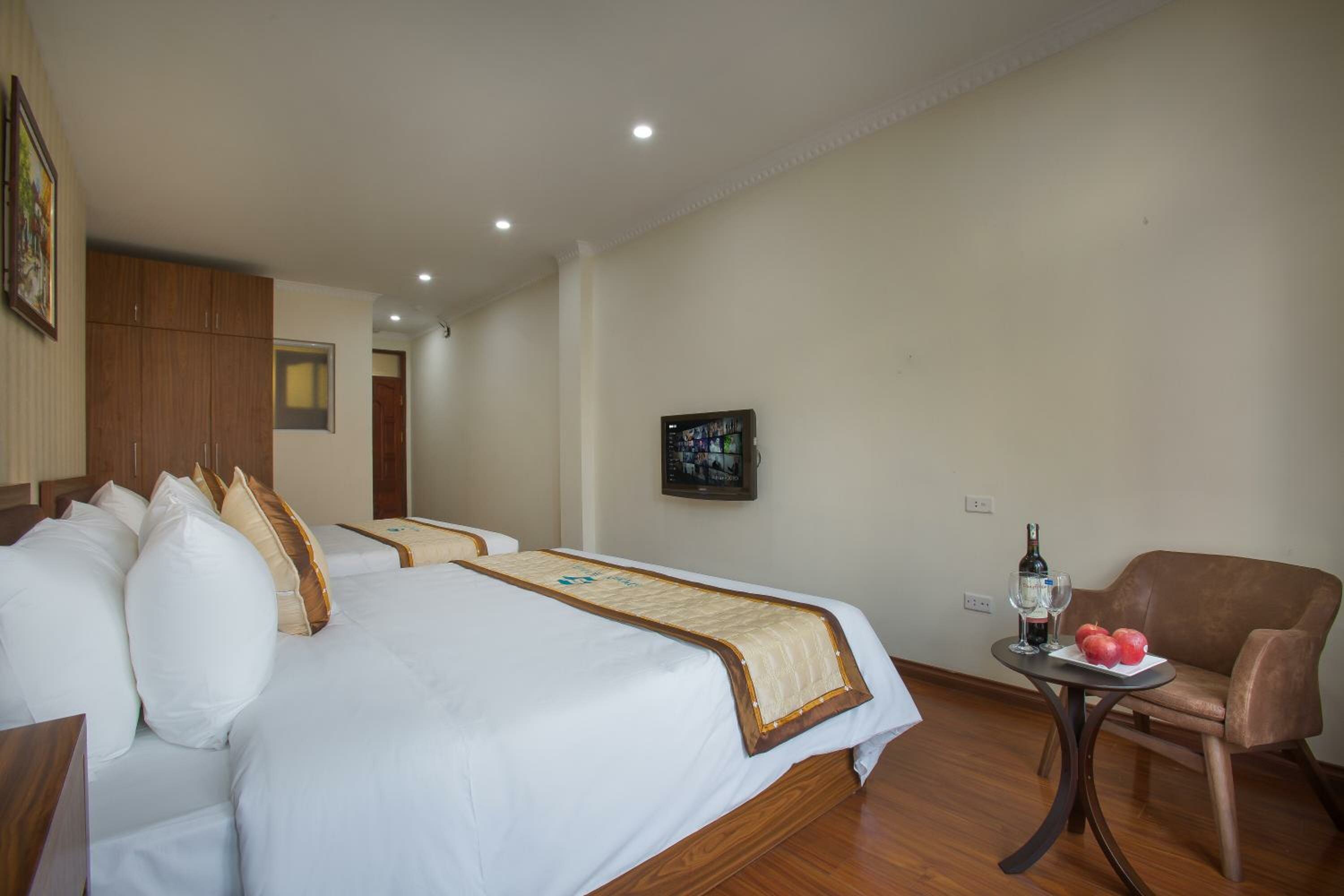 Deluxe Double or Twin Room