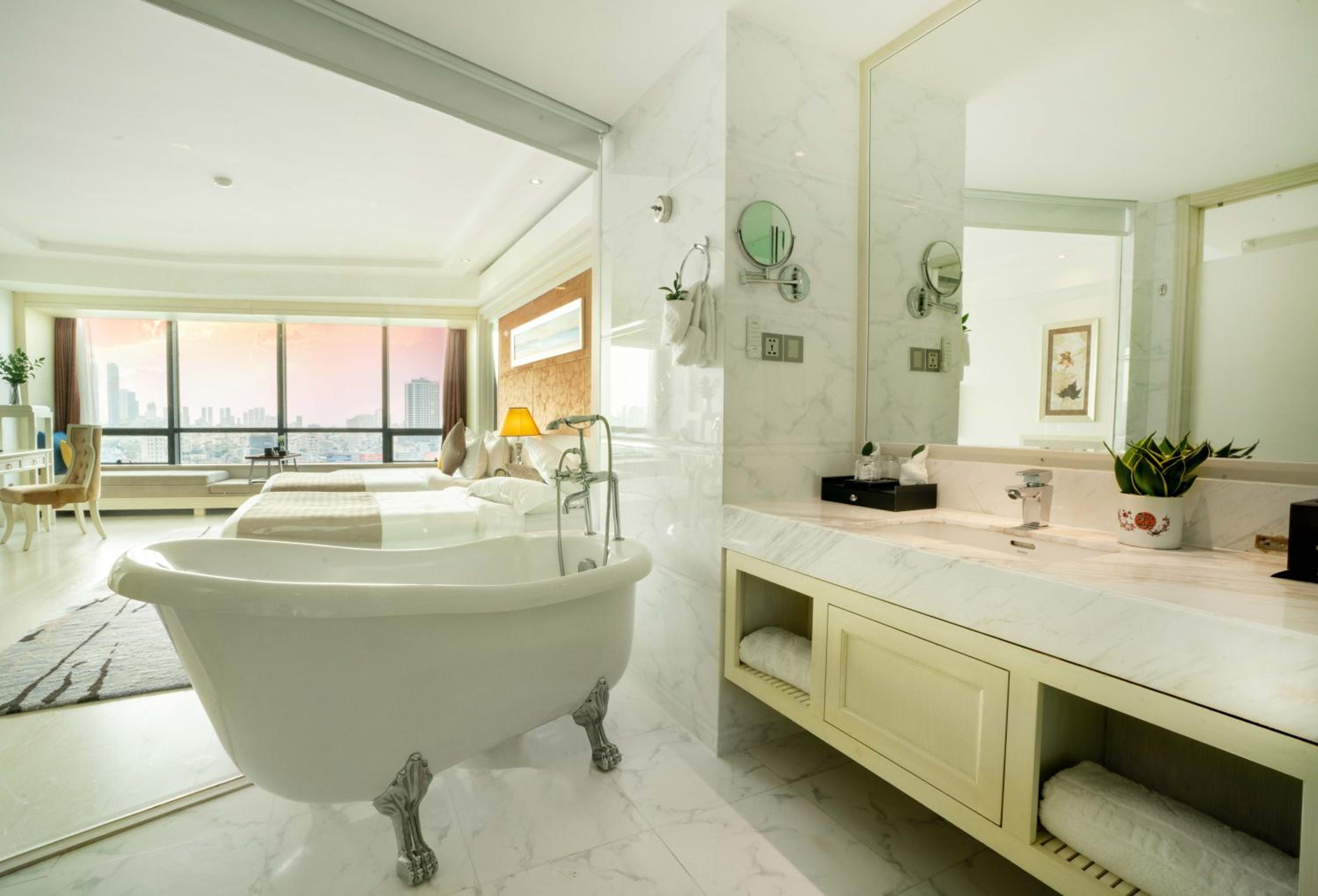 Junior Suite River Front Twin Room - Afternoon Tea Included Once Per Stay