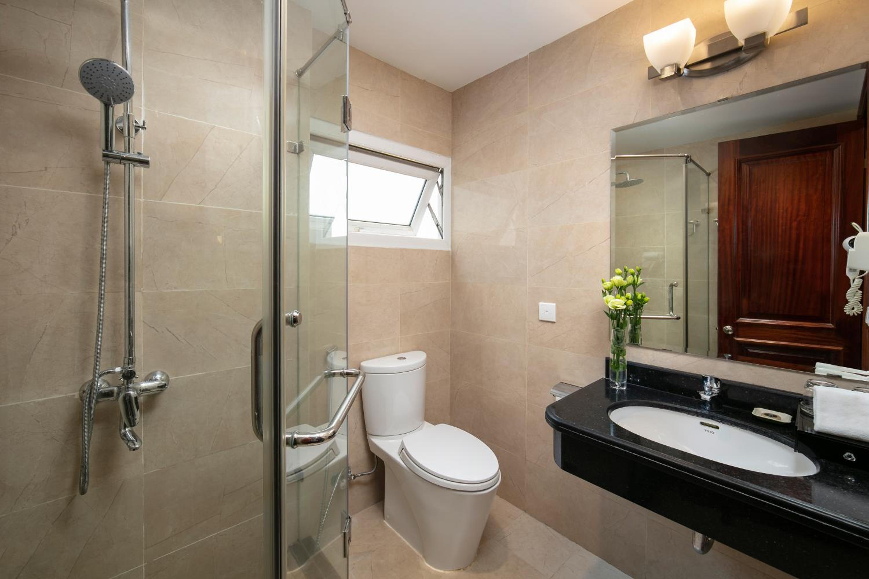 Deluxe Double Room with Windows