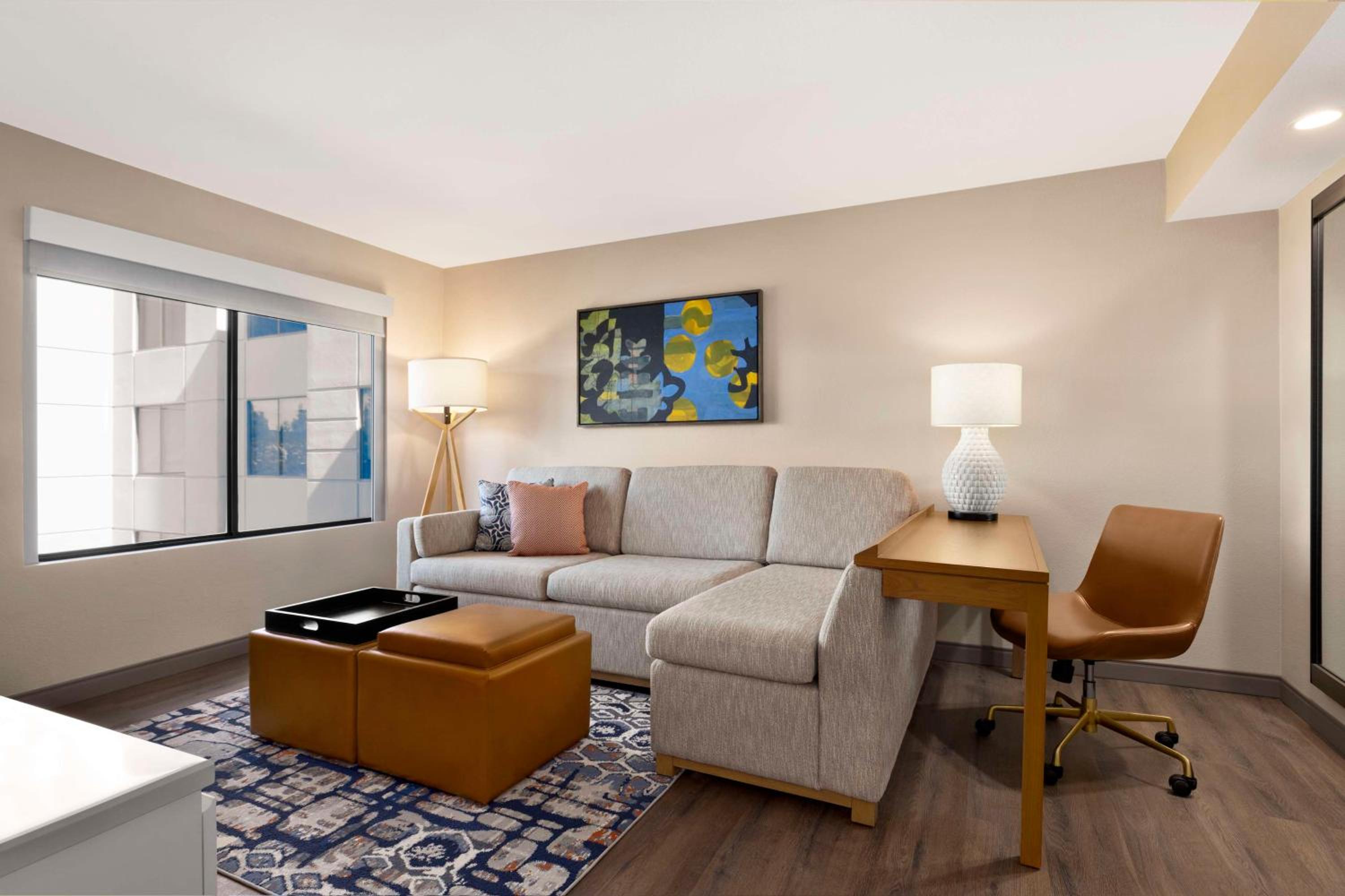 One-Bedroom King Suite