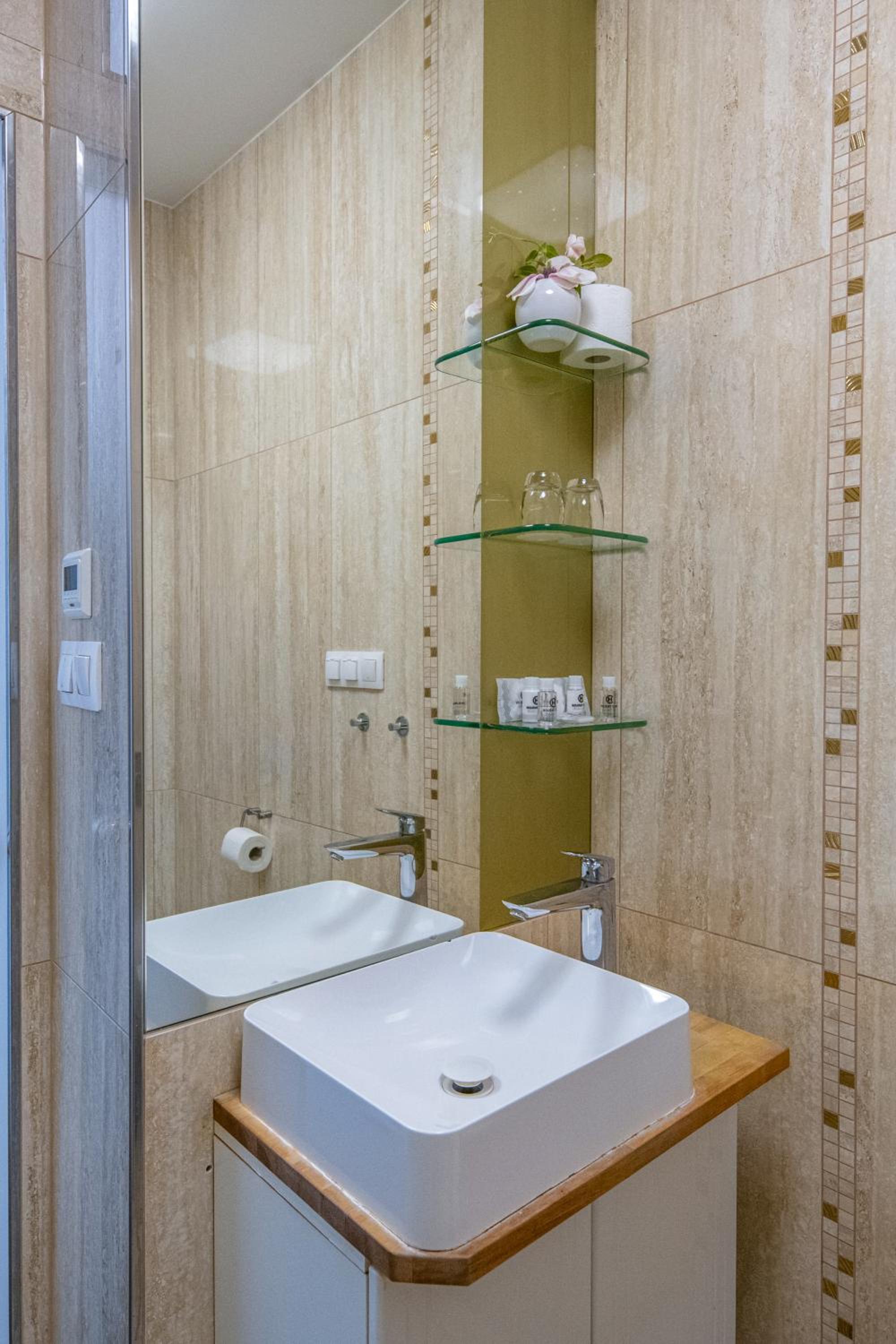 Superior Room with Basilica View