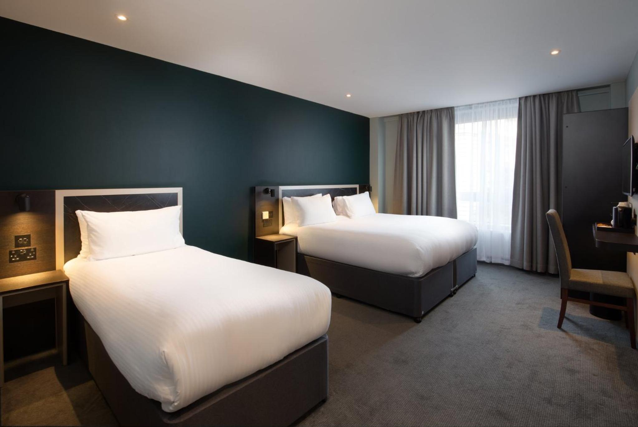 Standard Plus Family Room