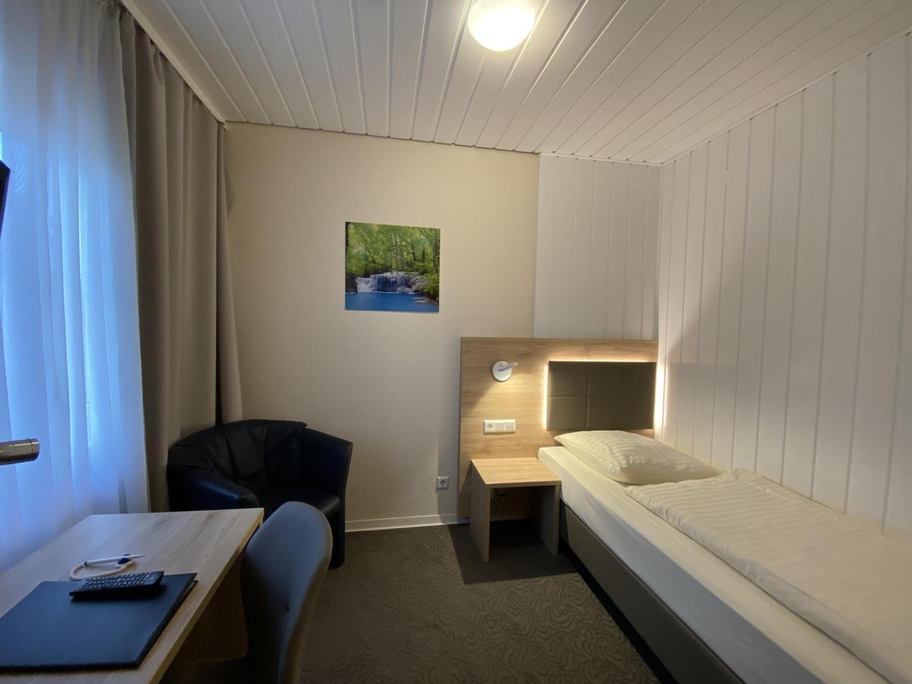 Comfort Single Room