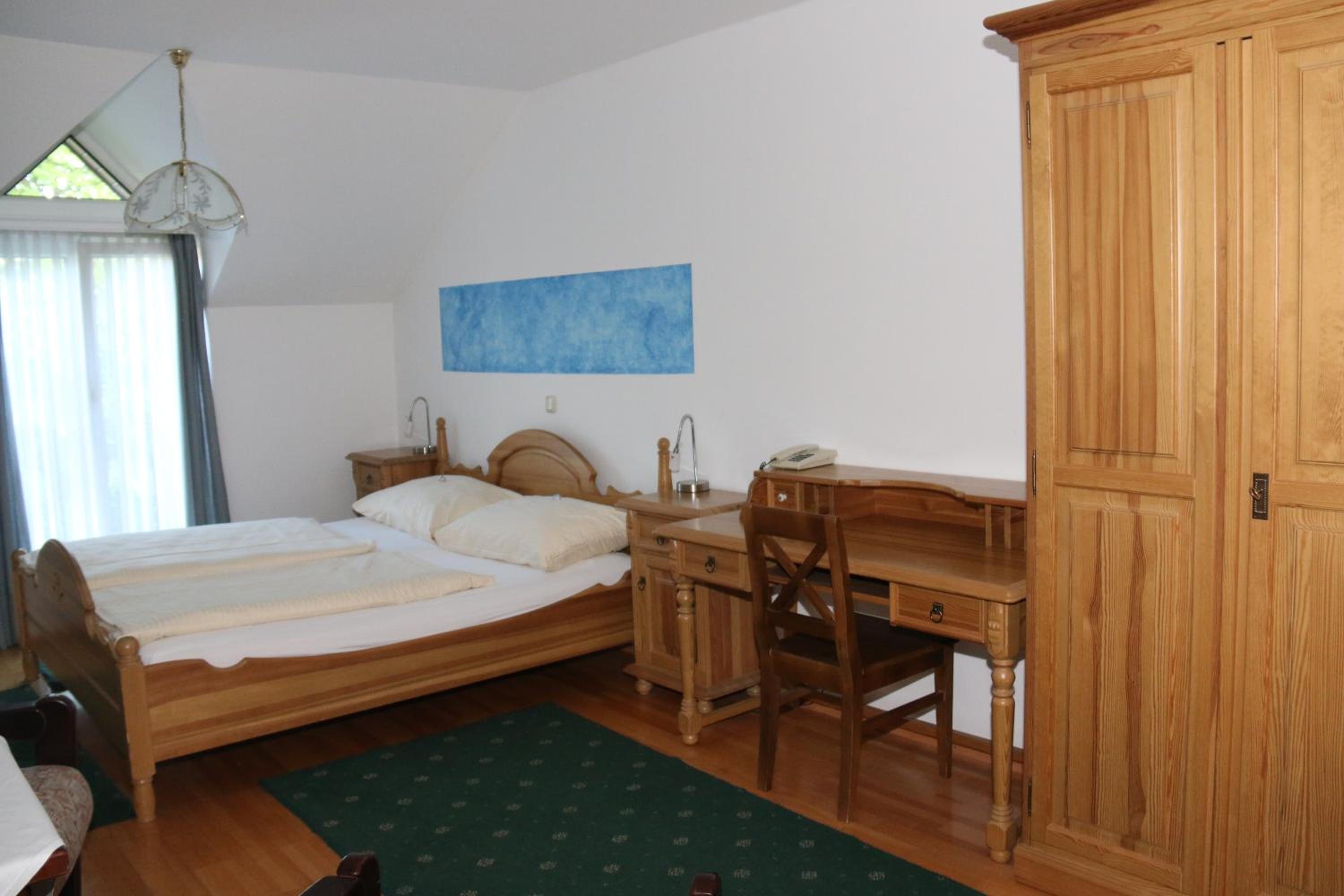 Double Room - Pet Friendly