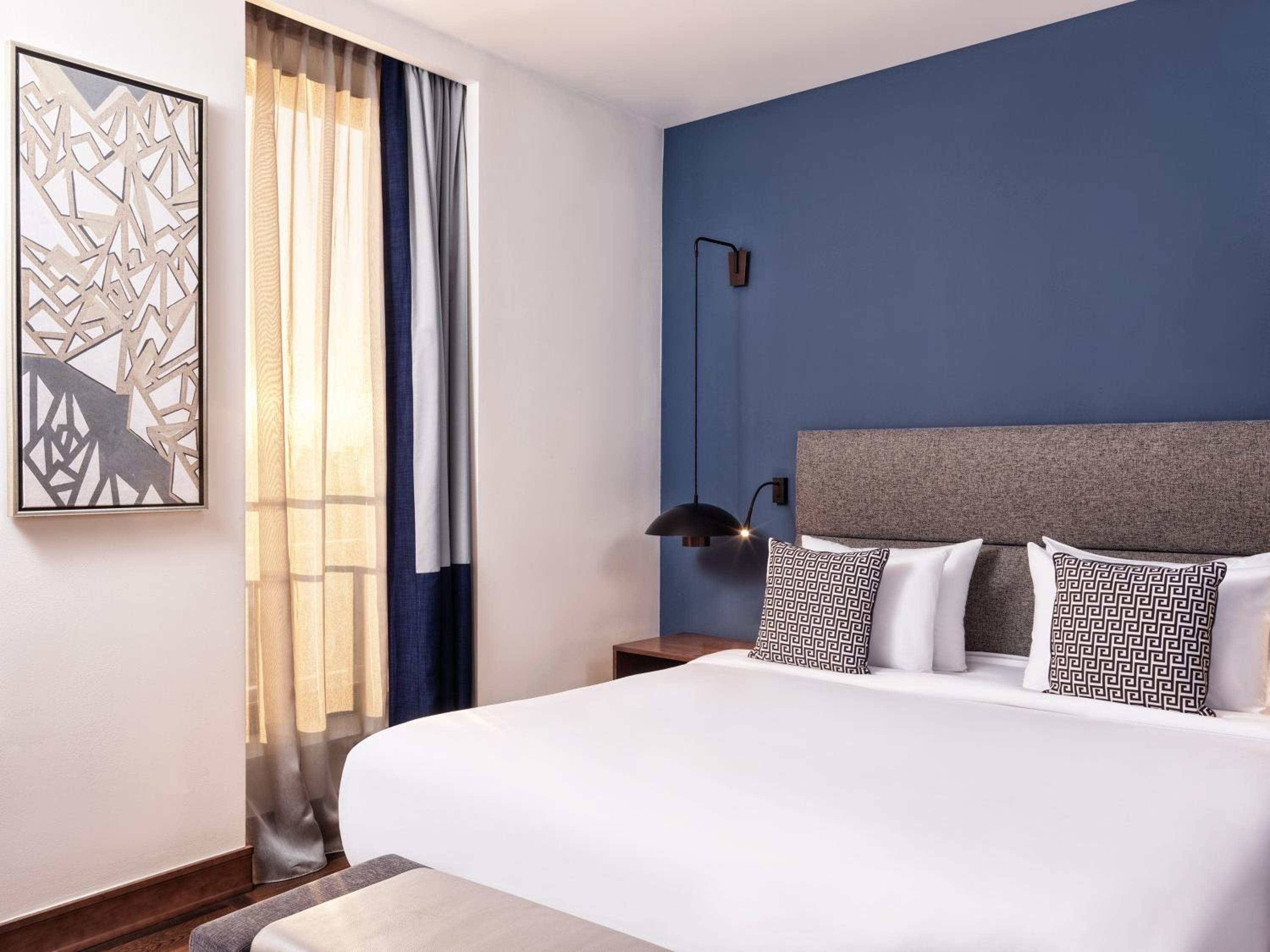 Special Offer - Classic Room with Free Parking
