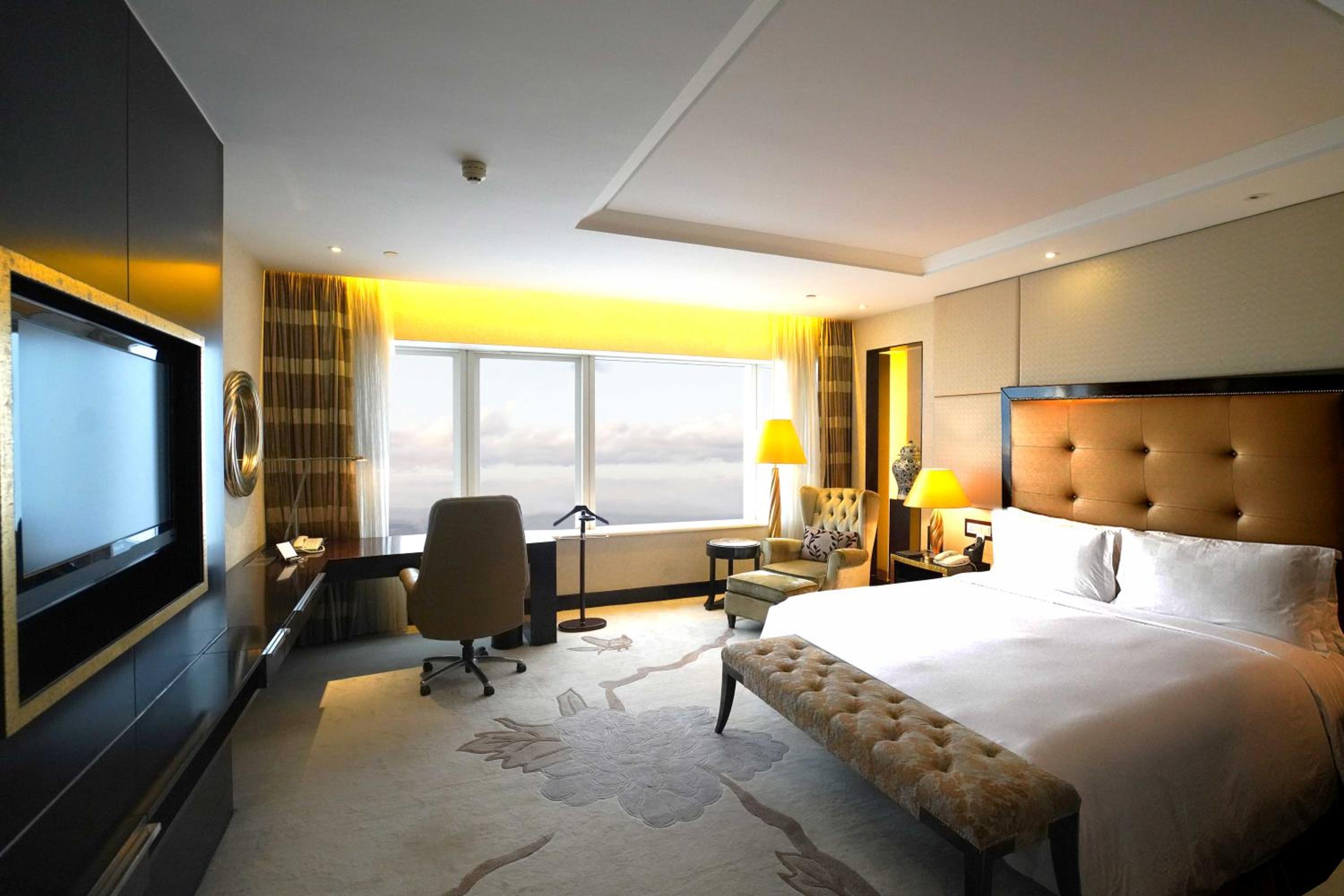 Premium King Room - Lounge Access