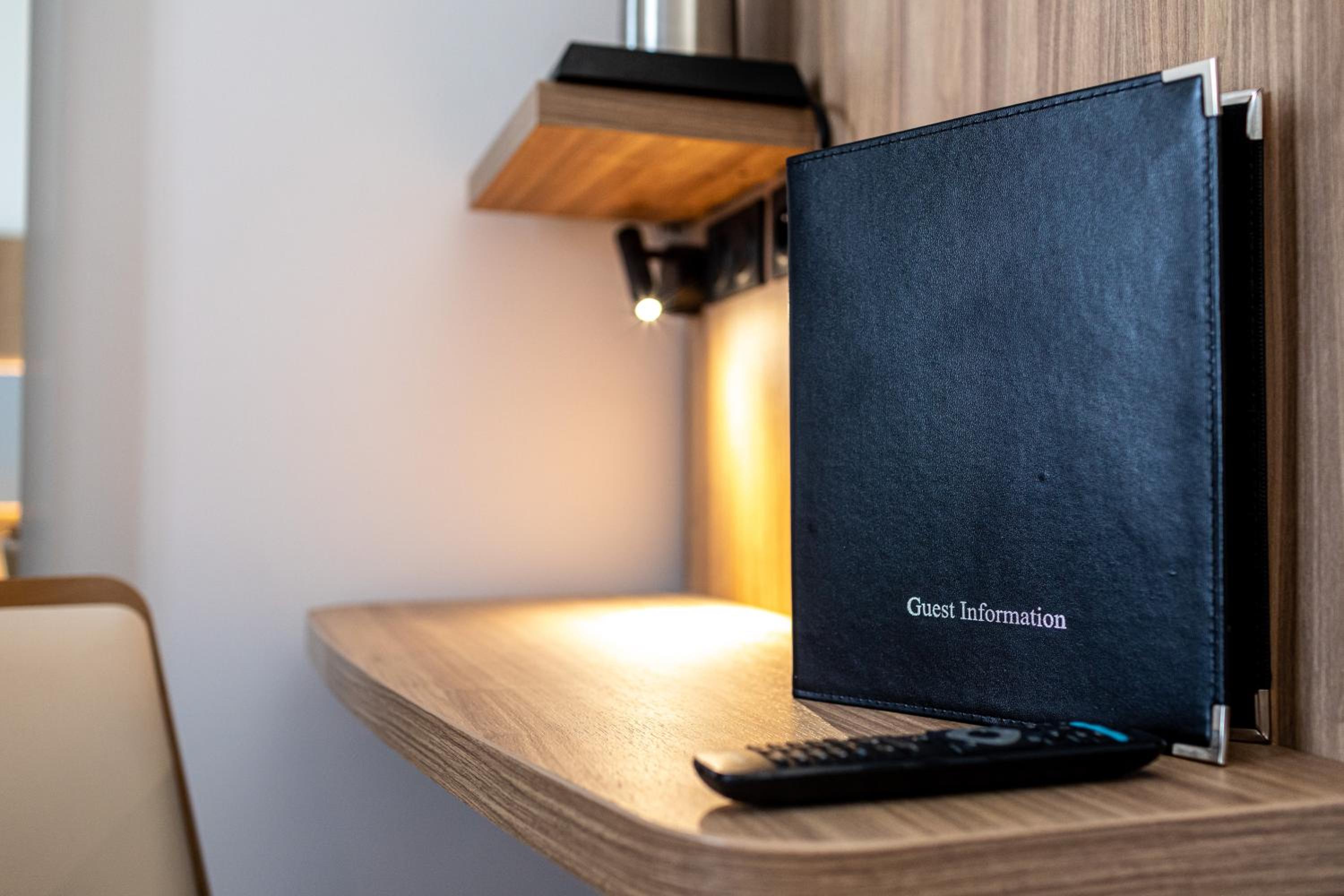 CLASSIC COMFORT ROOM