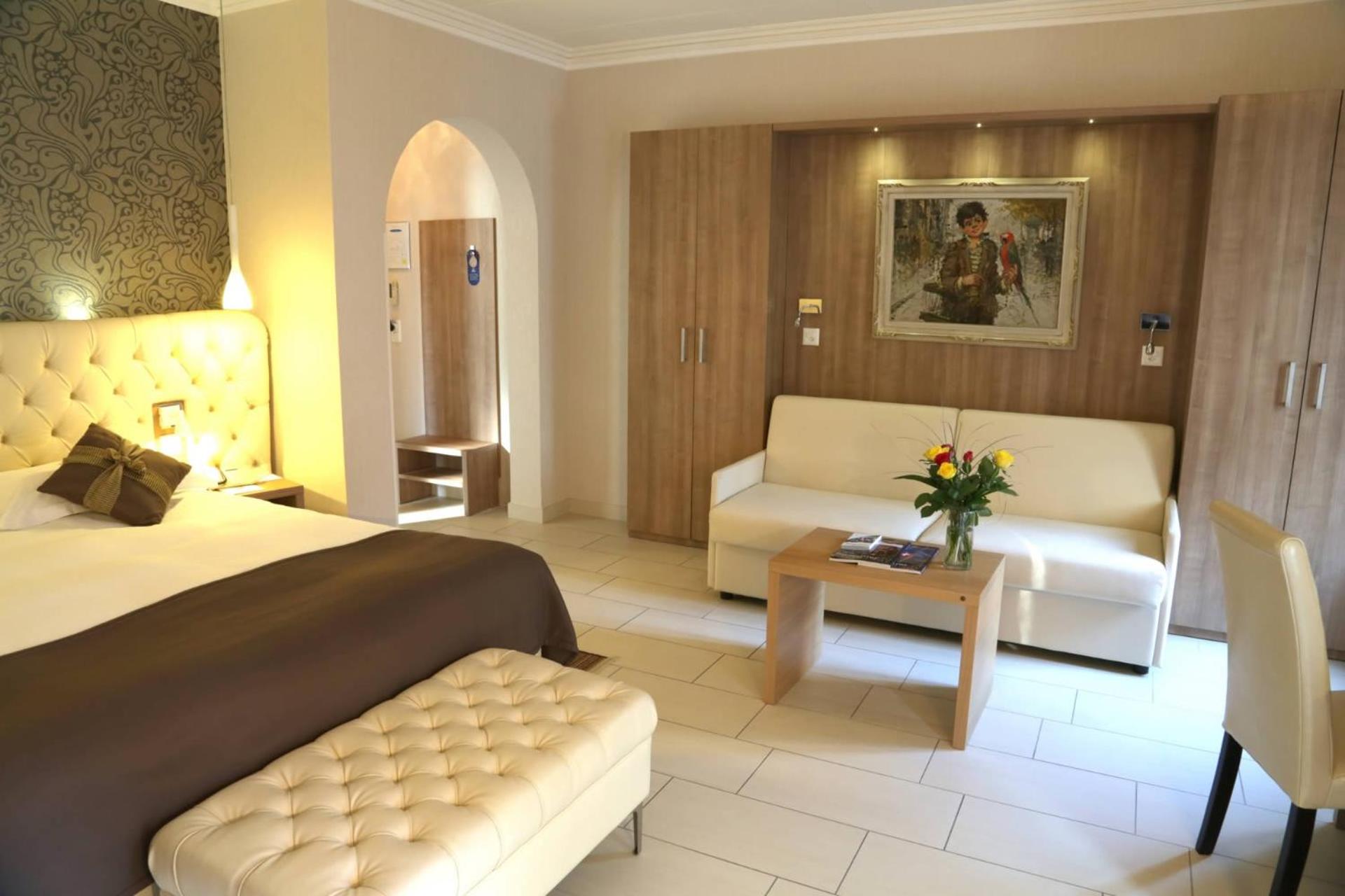 Junior Suite with Balcony