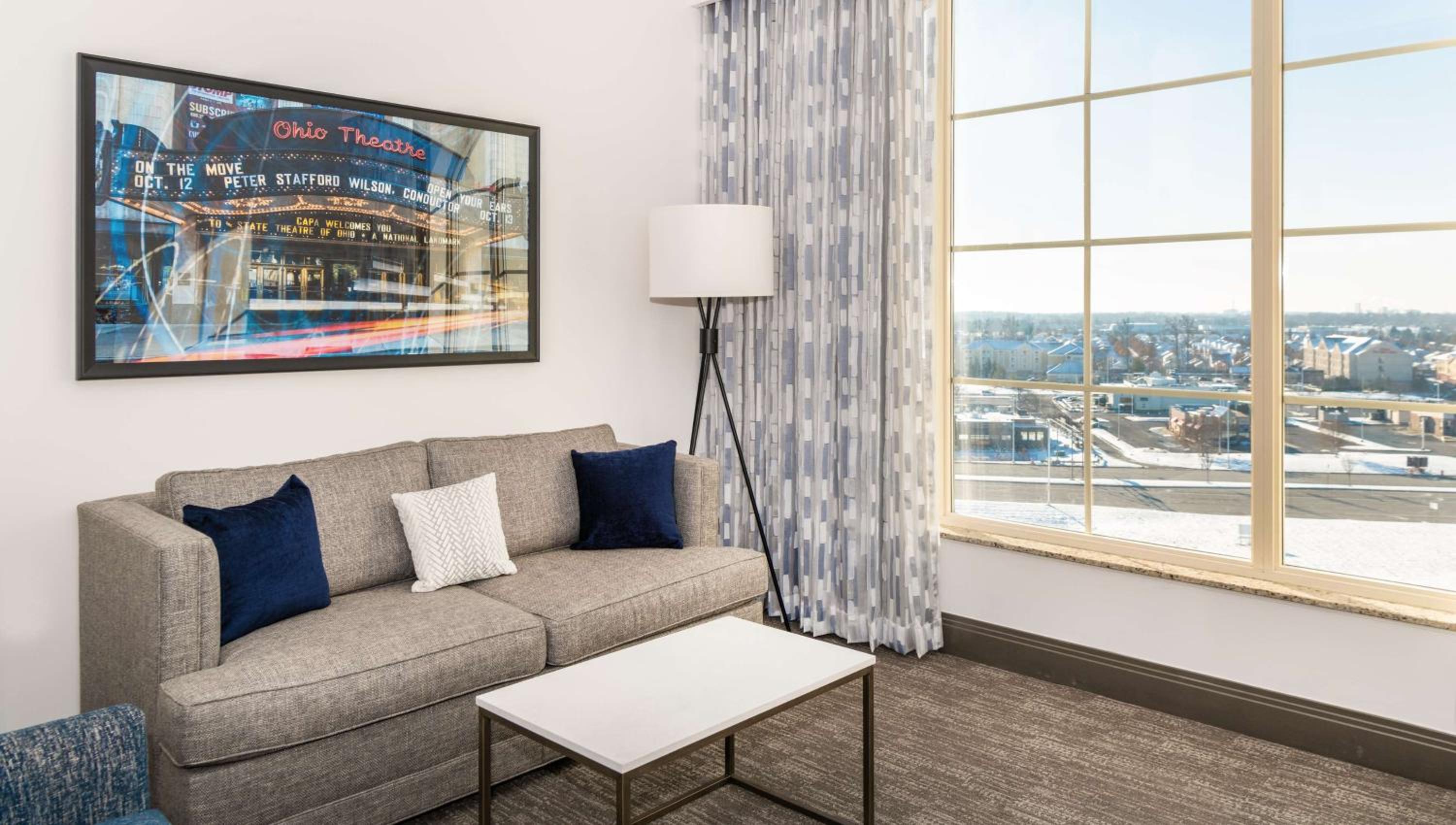 King Parlor Suite