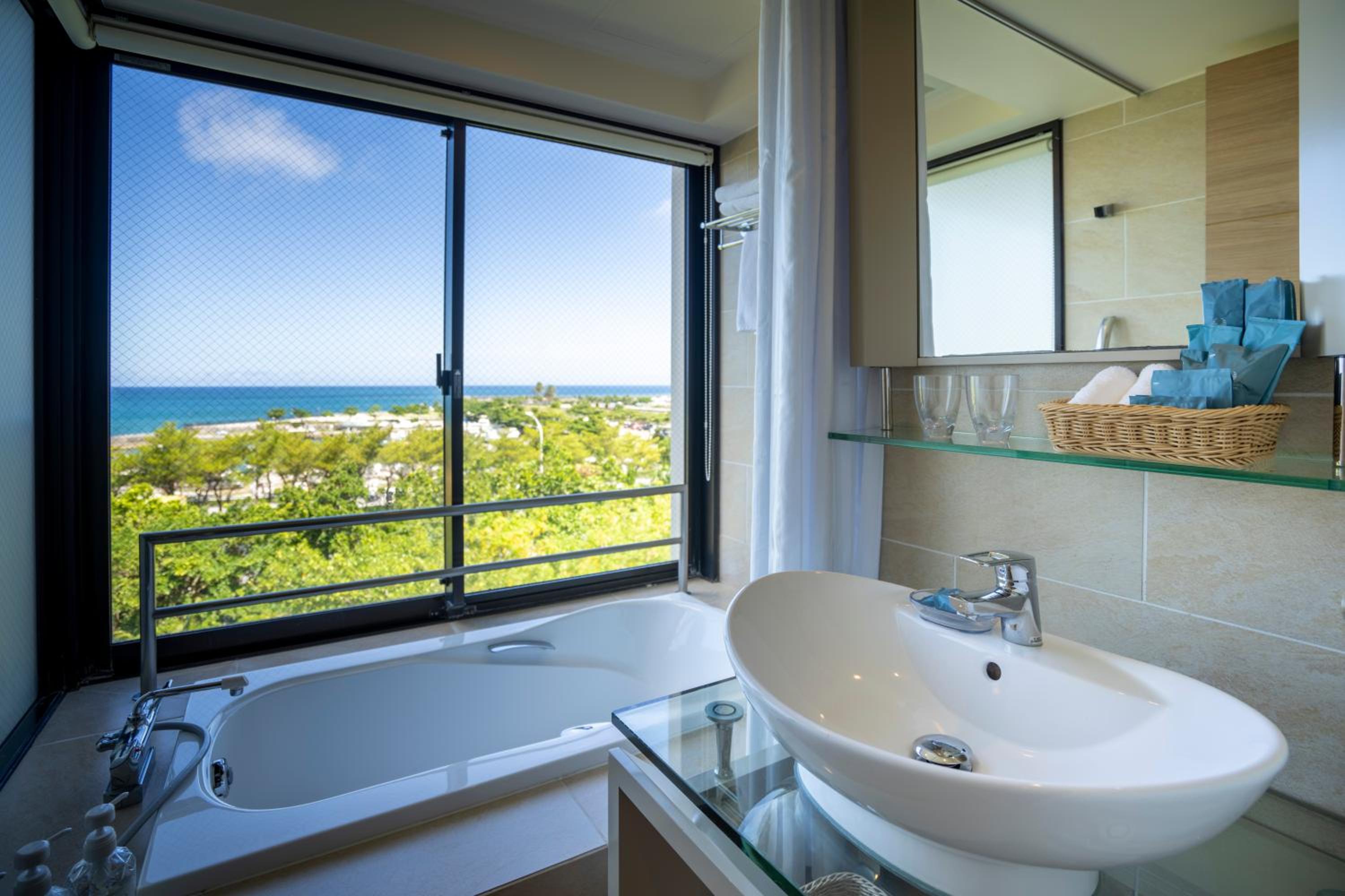 Deluxe One-Bedroom Twin Room - 3rd or 4th Floor