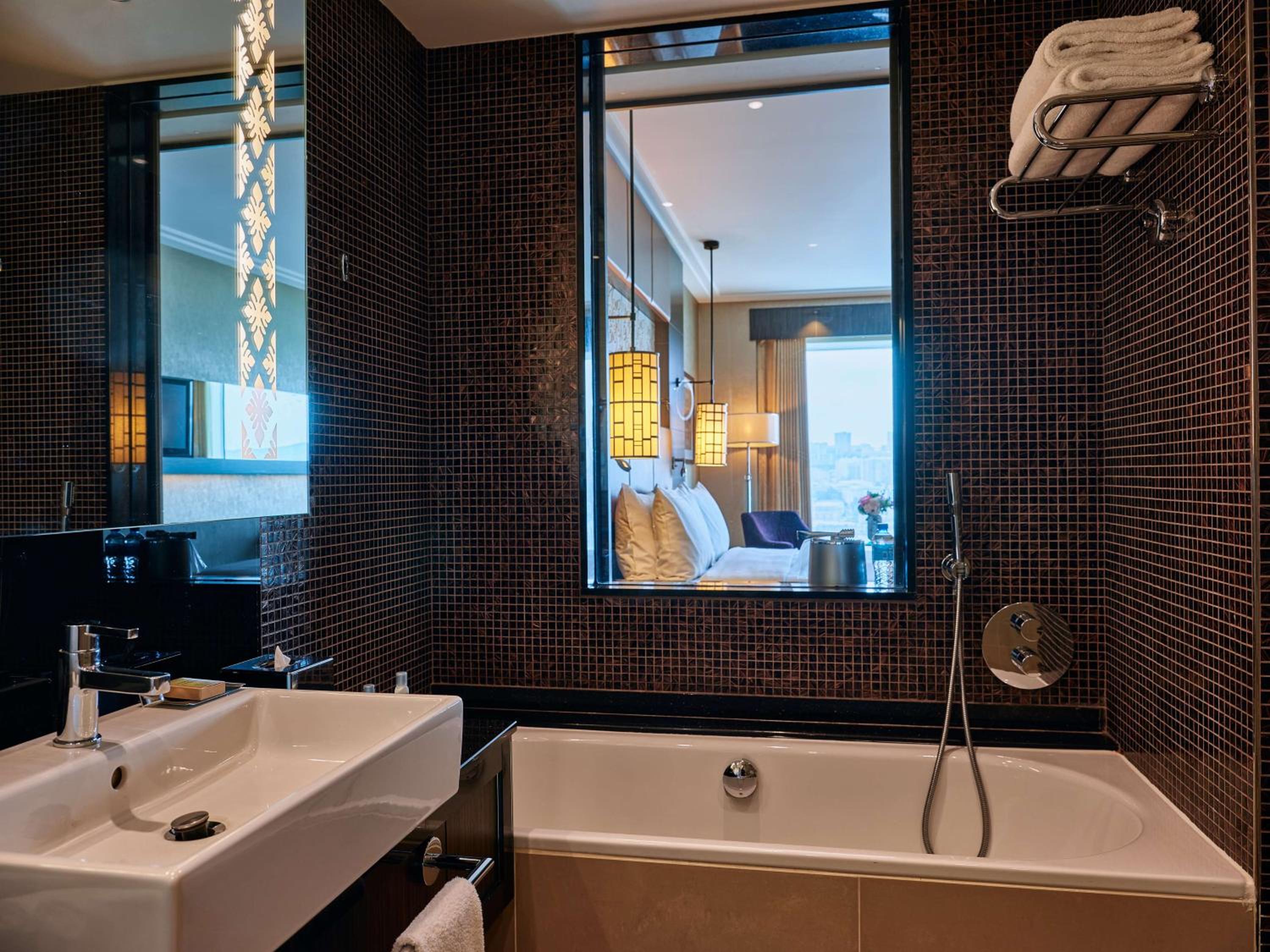 Connecting Family Room