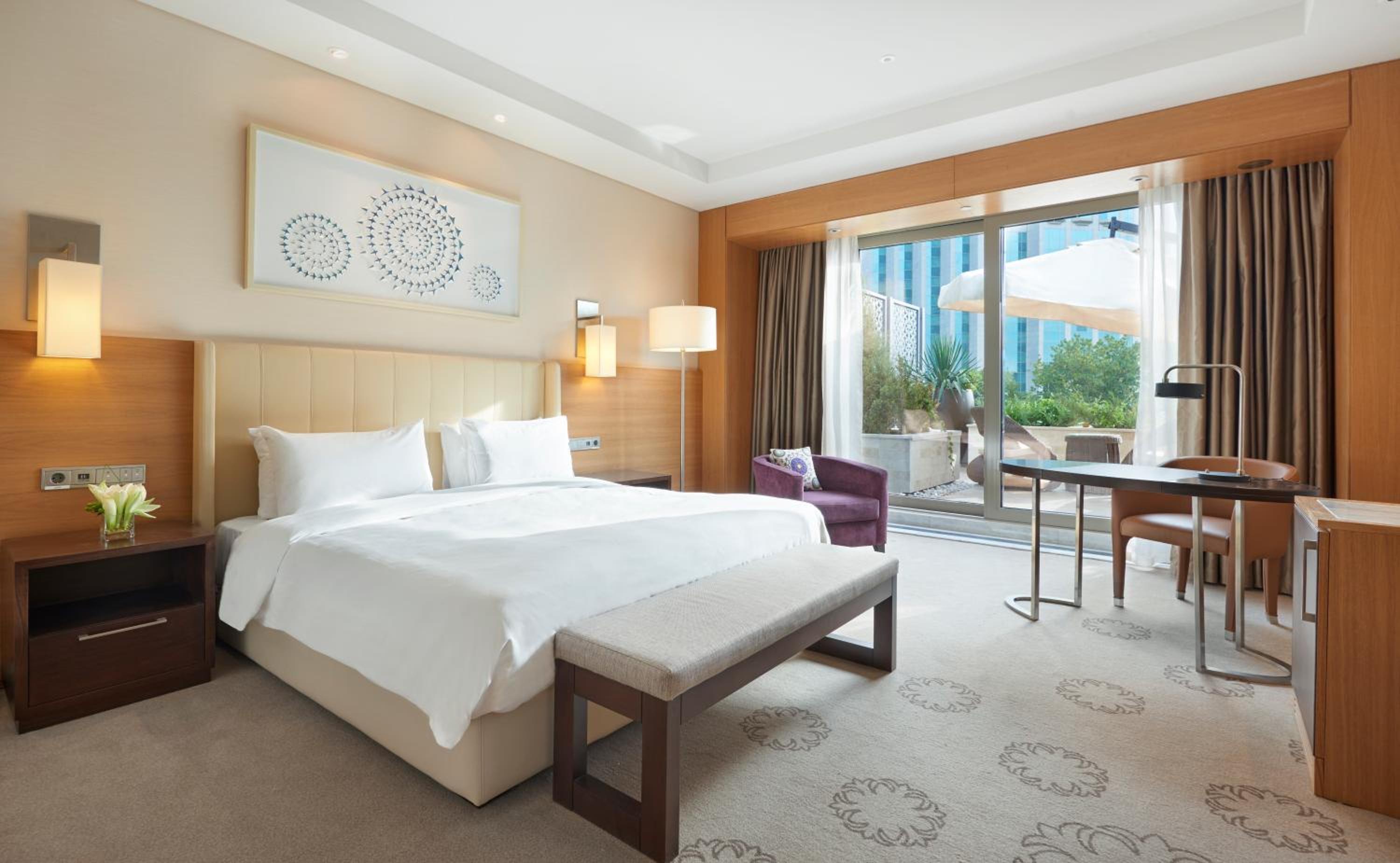 Deluxe King Room with Terrace