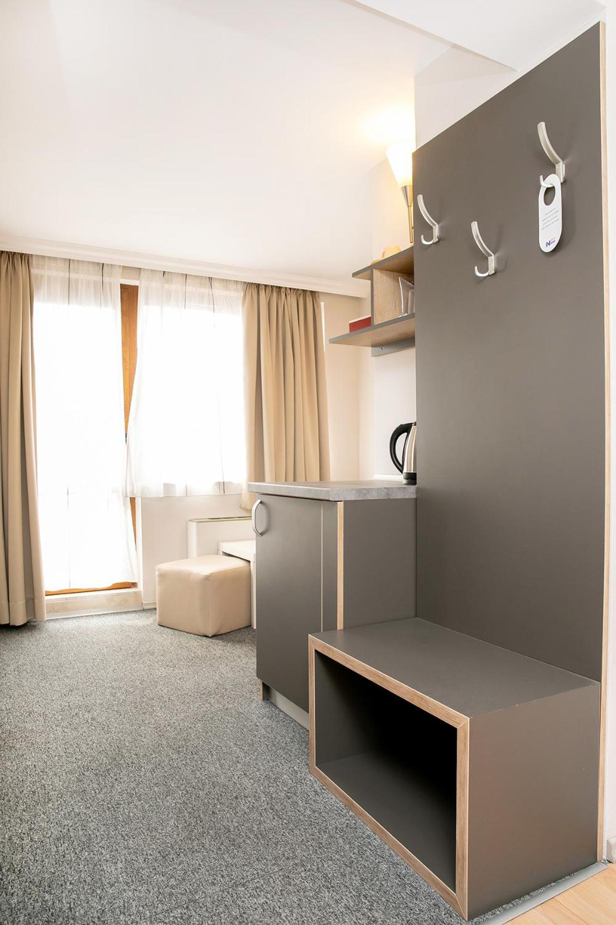 Deluxe Twin Room with Balcony