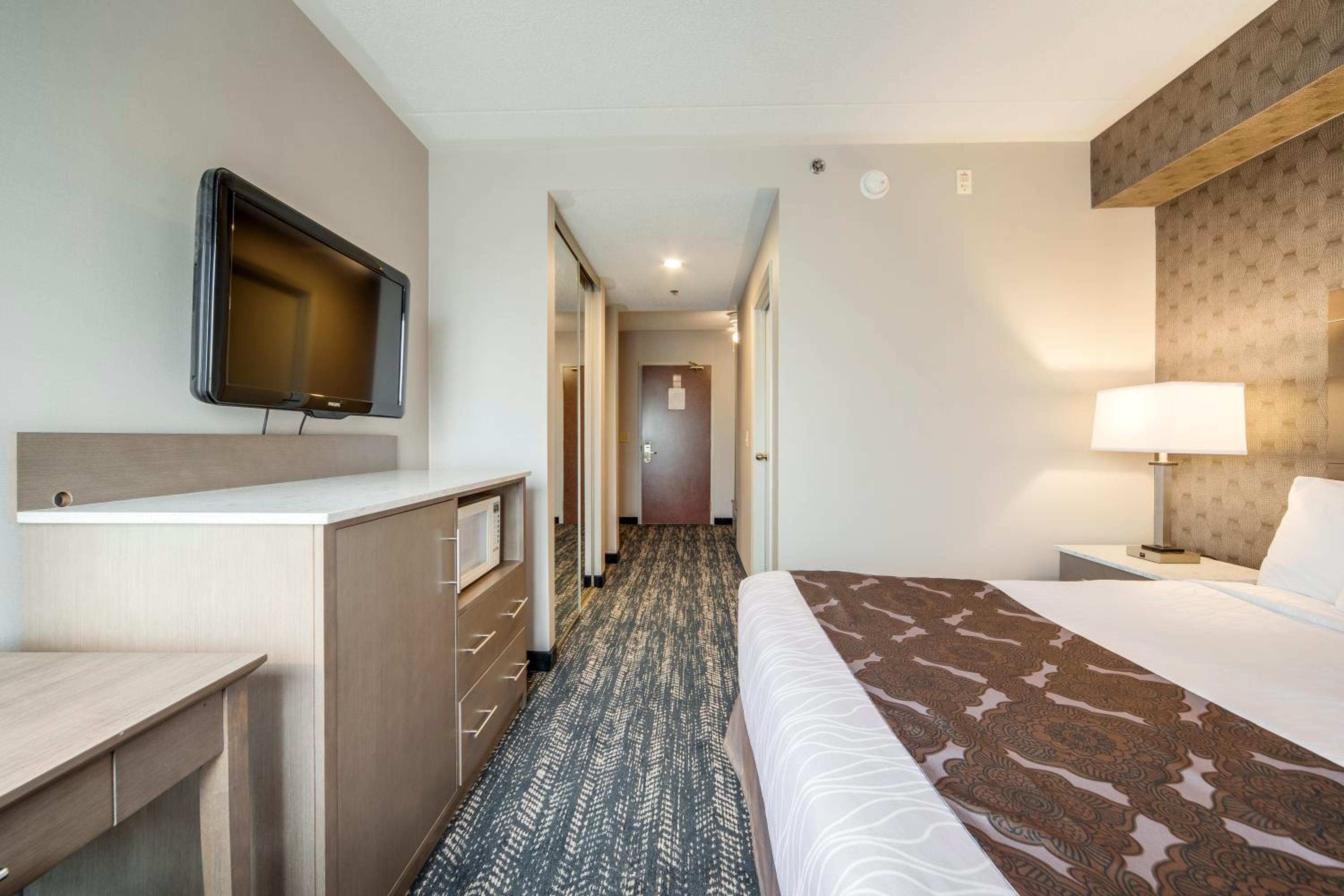 King Suite with Sofa Bed