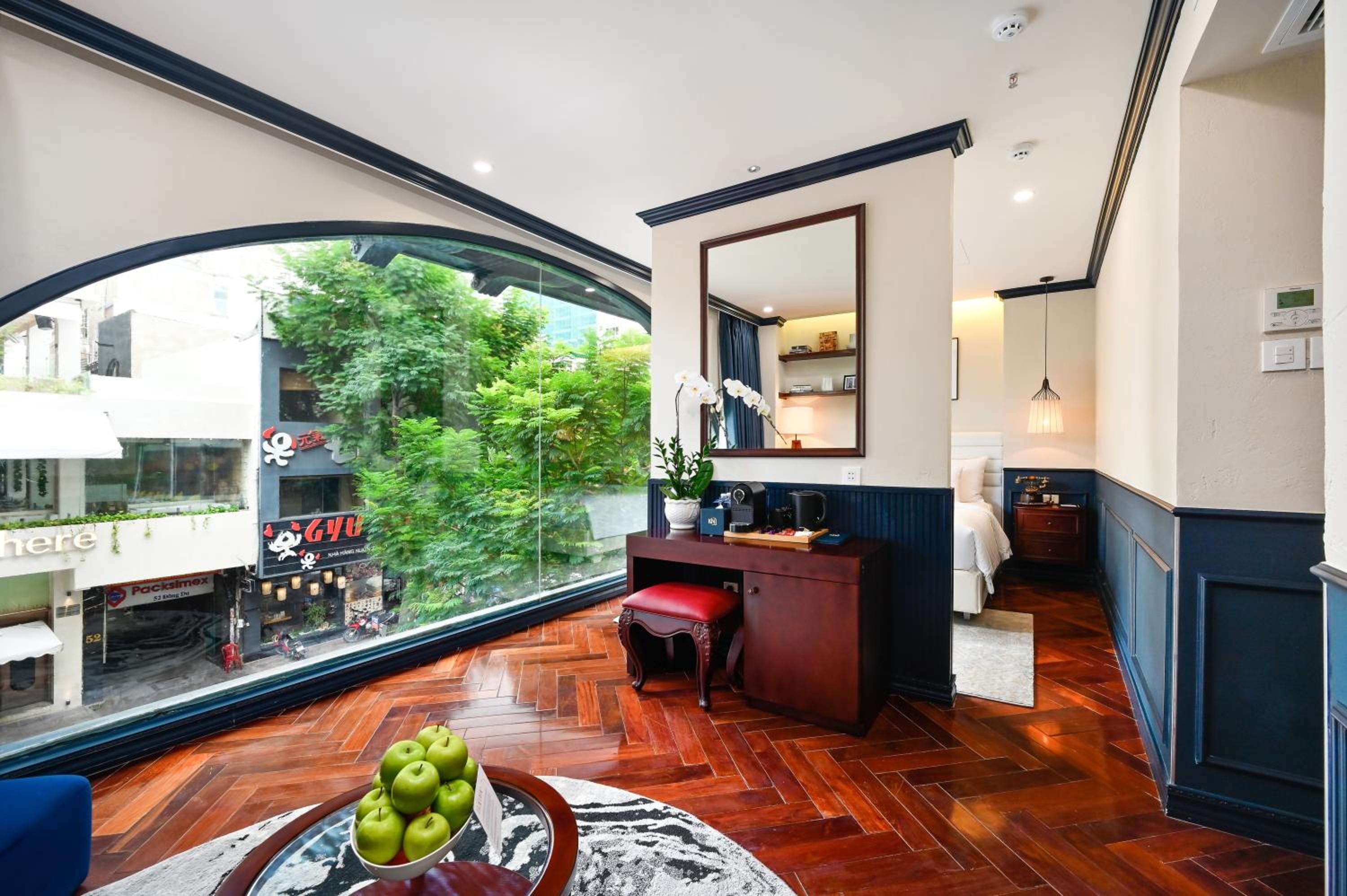 Kin's Signature City View, Free Afternoon Tea