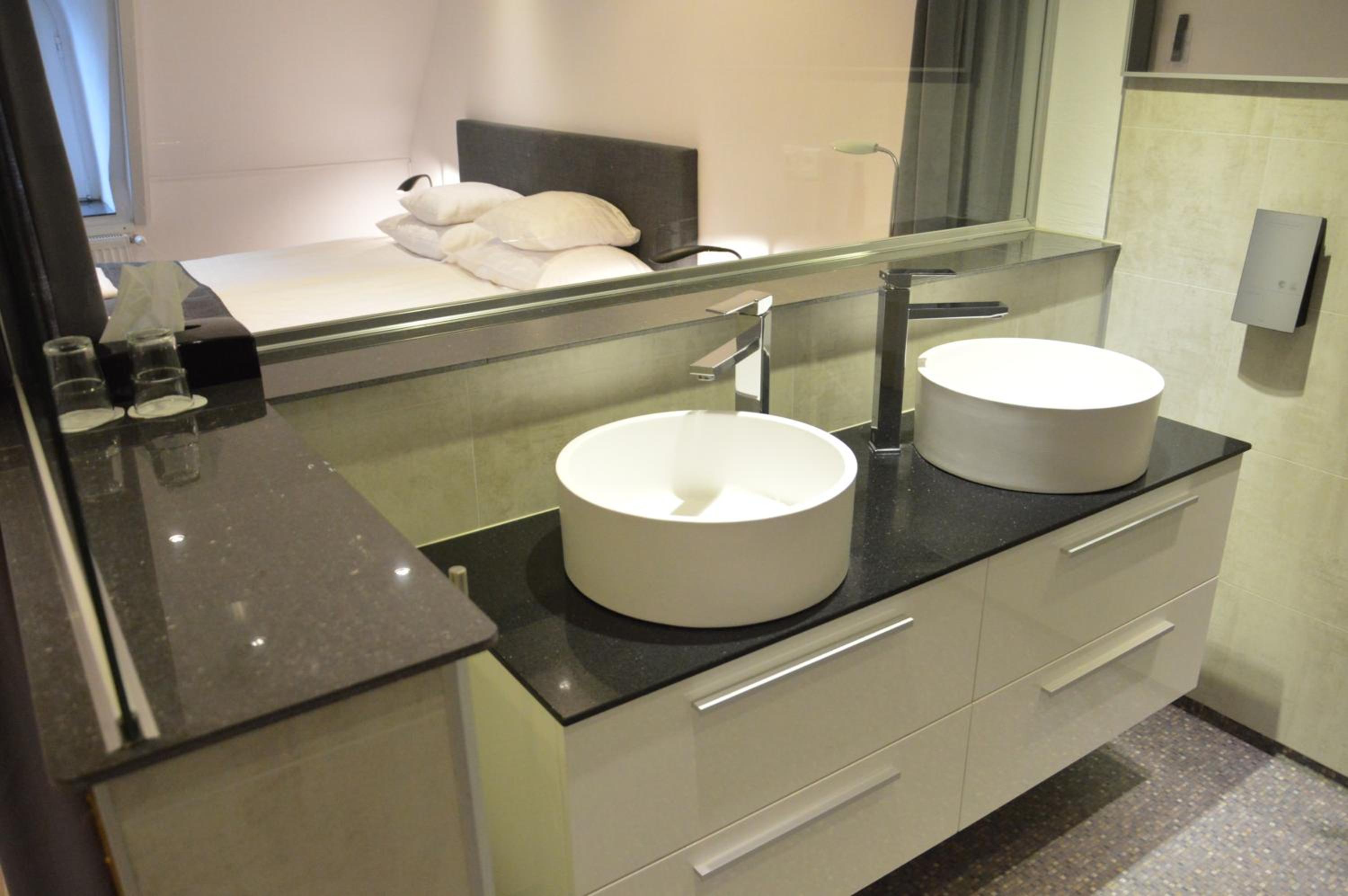 Superior King Room - Non-Smoking