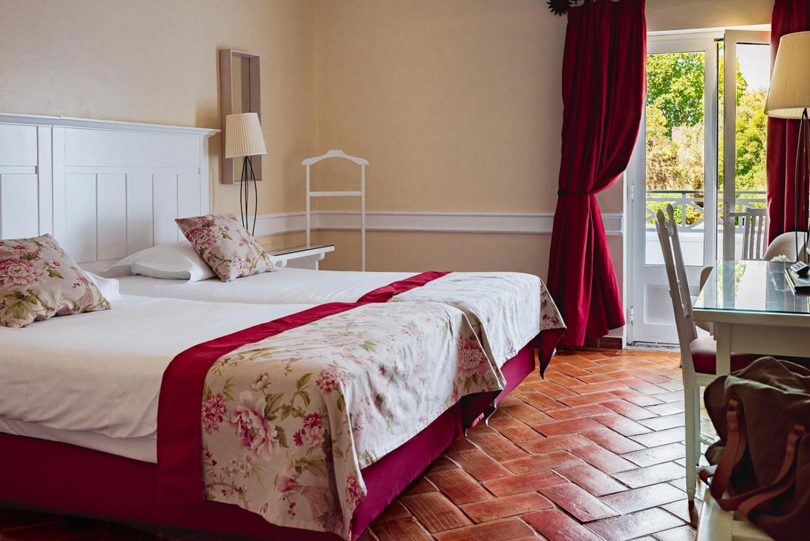 Classic Room with Garden View