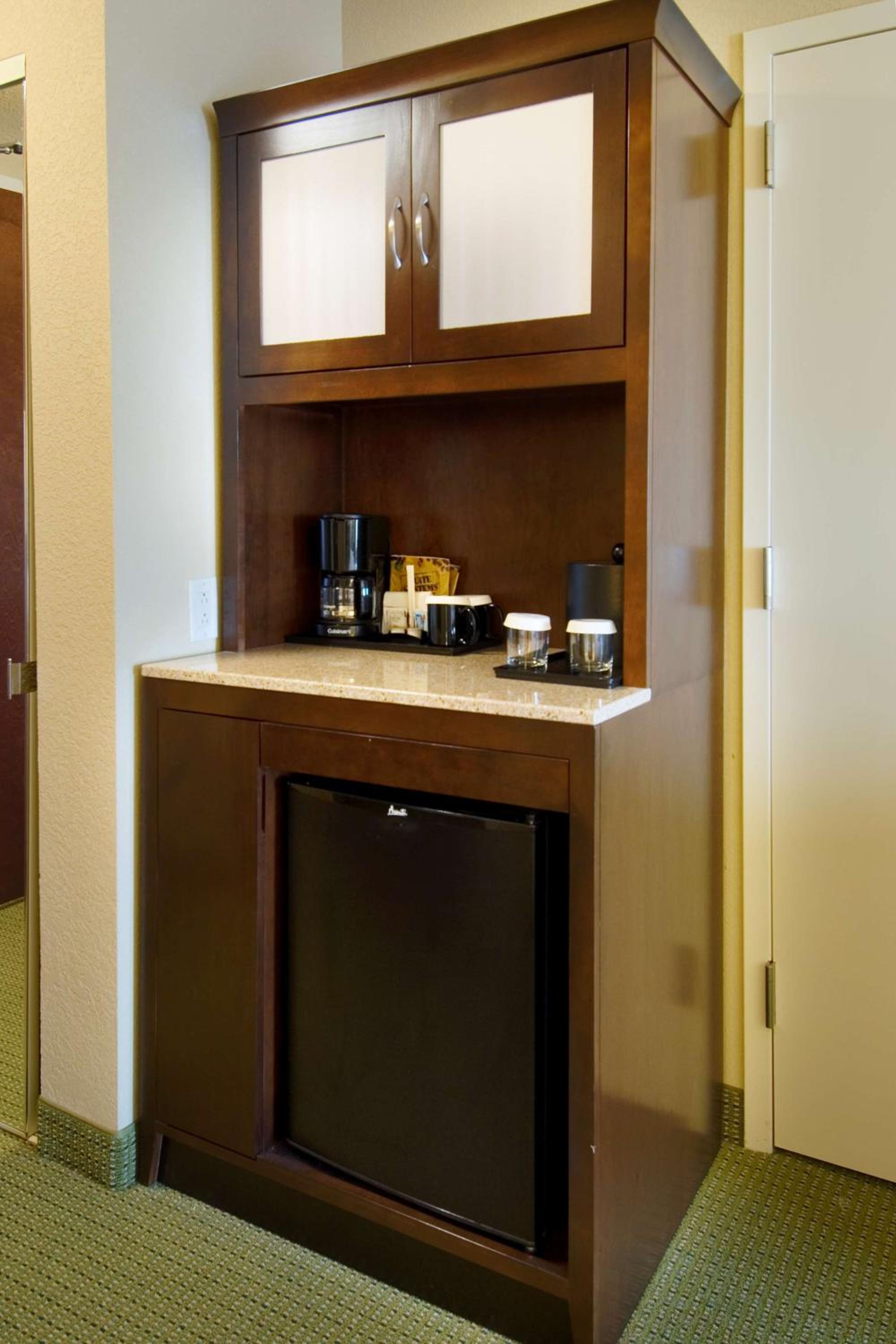 King Room With Spa Bath And City View