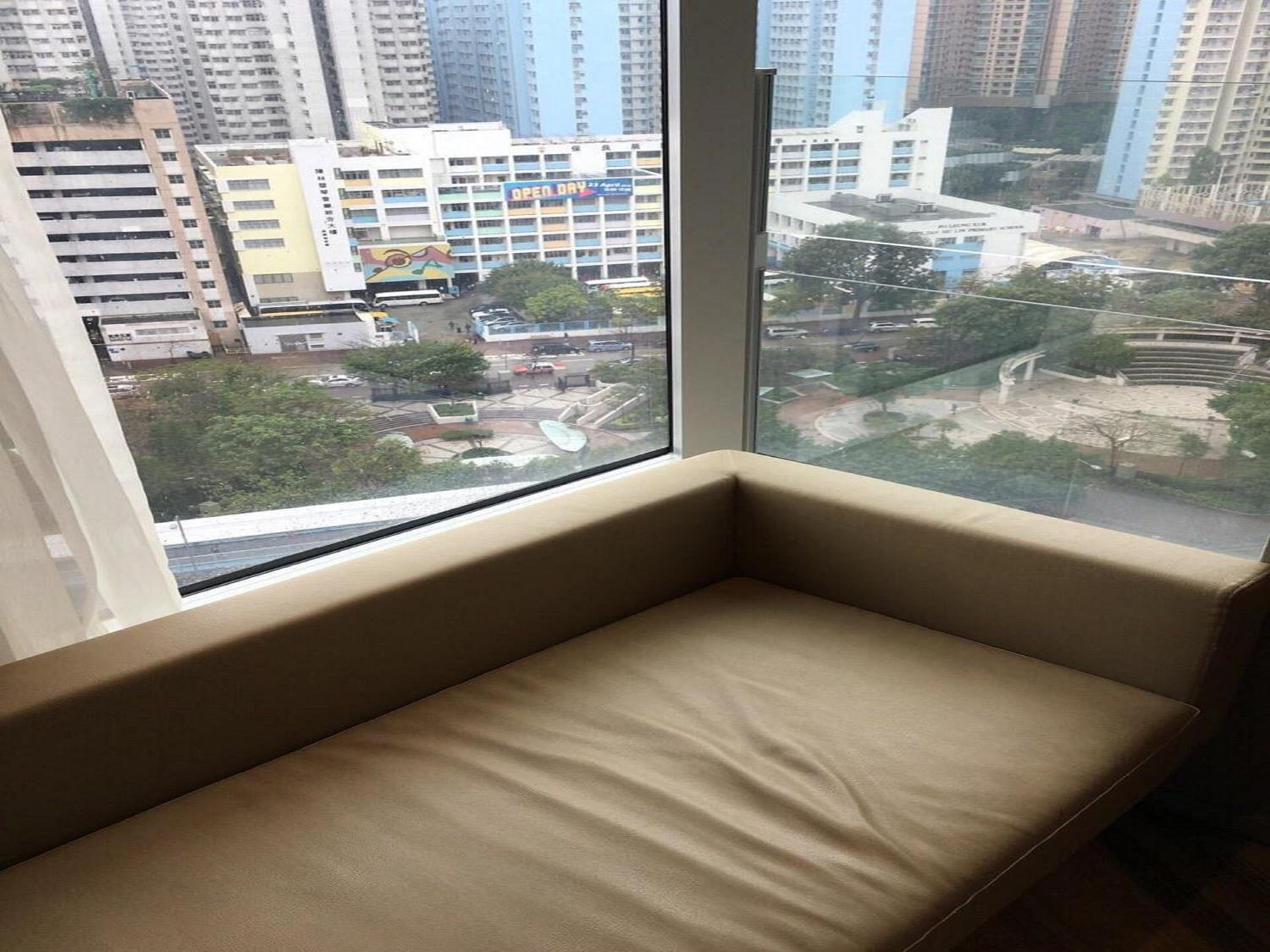 Standard Queen Room - High Floor