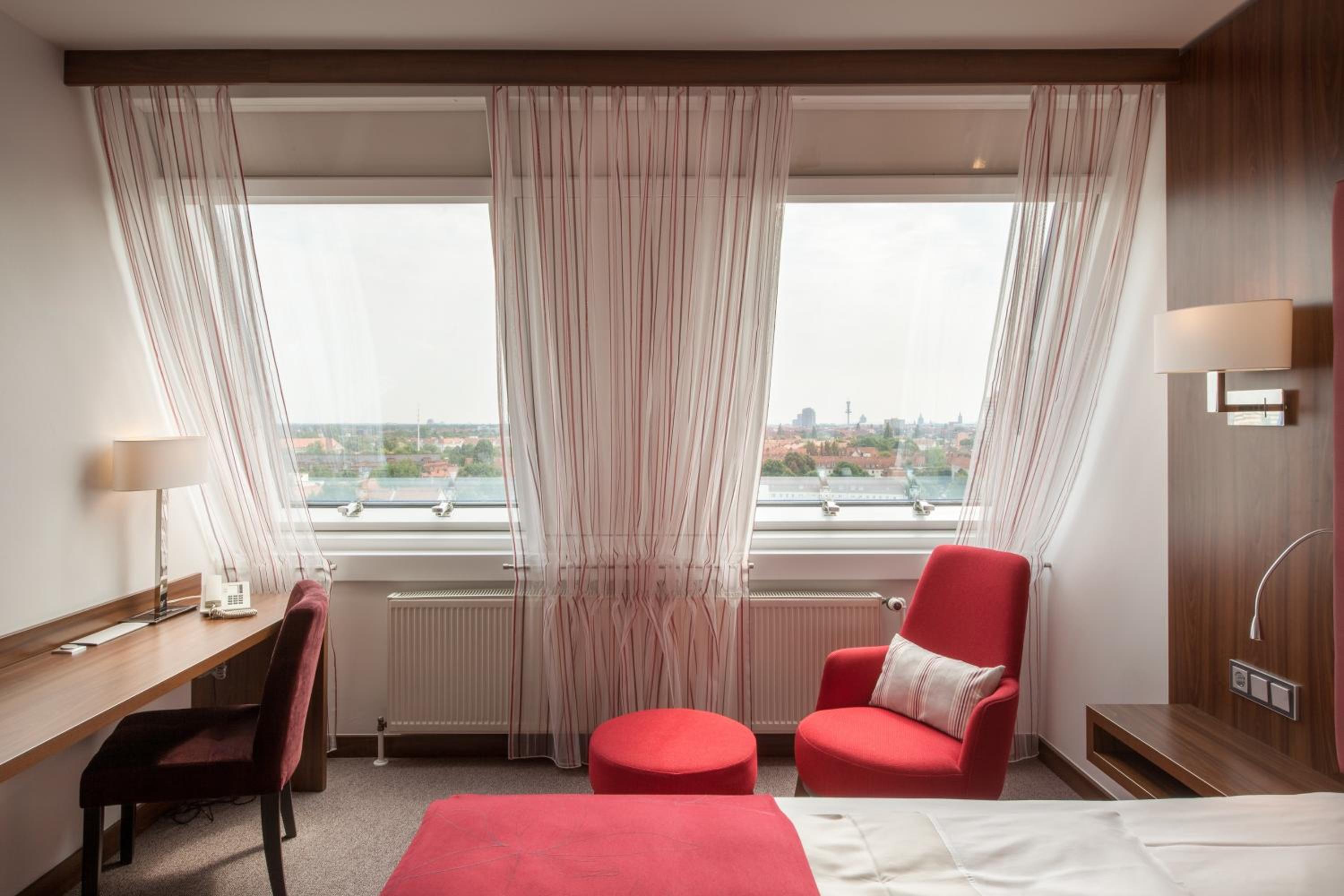 Superior King Room