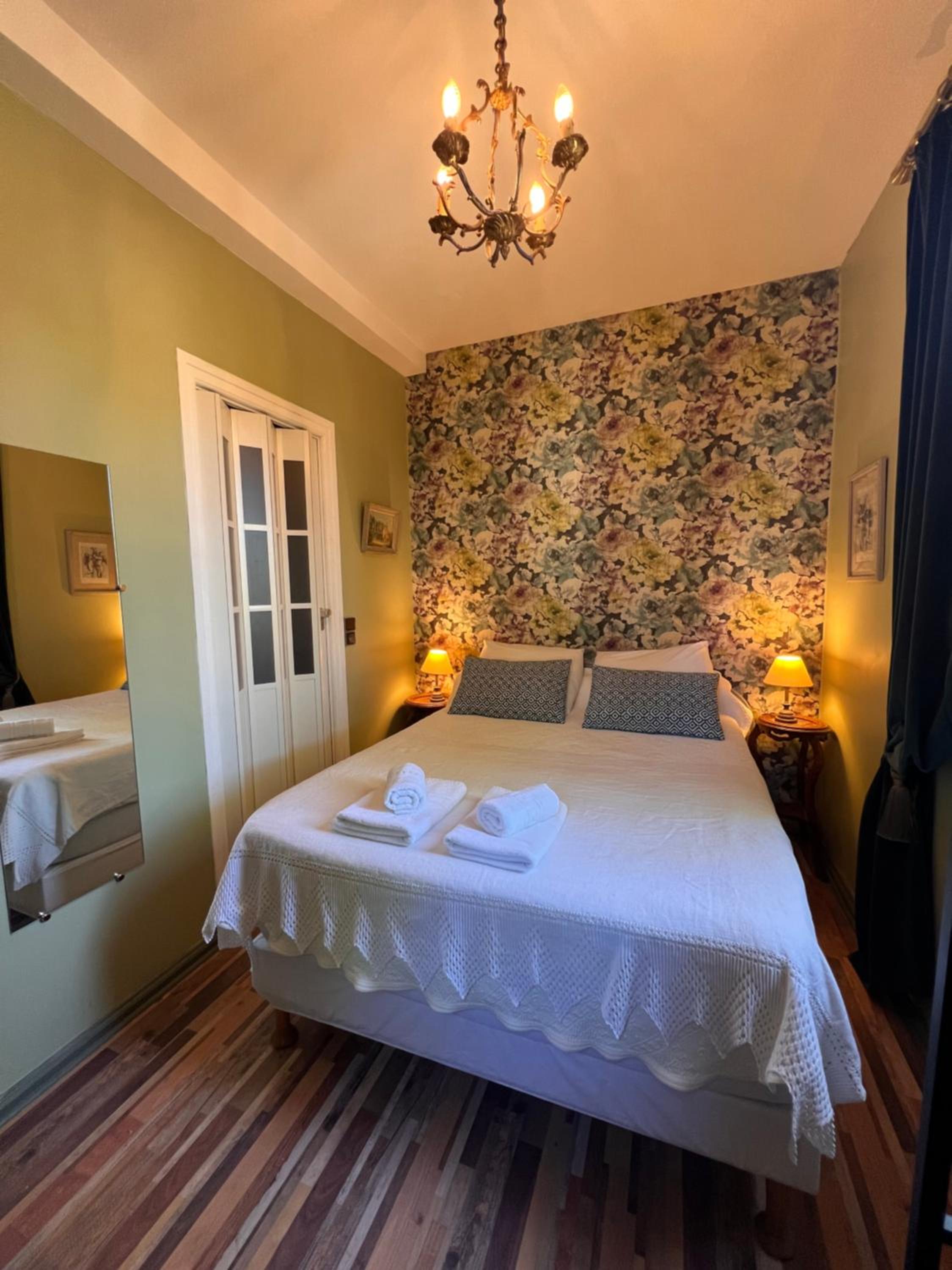 Small Double Room - Garden View