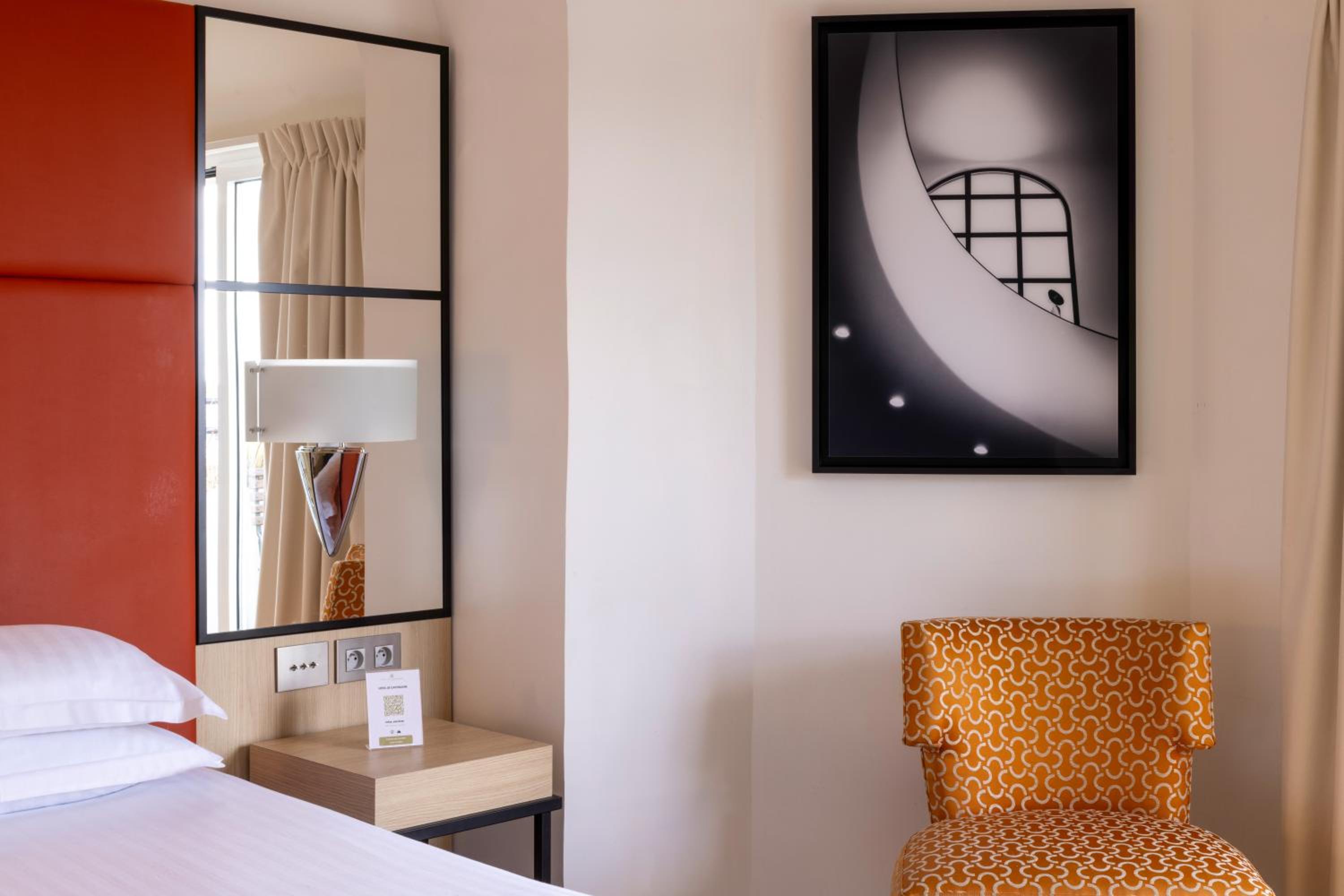 Premium Room - Eiffel Tower View