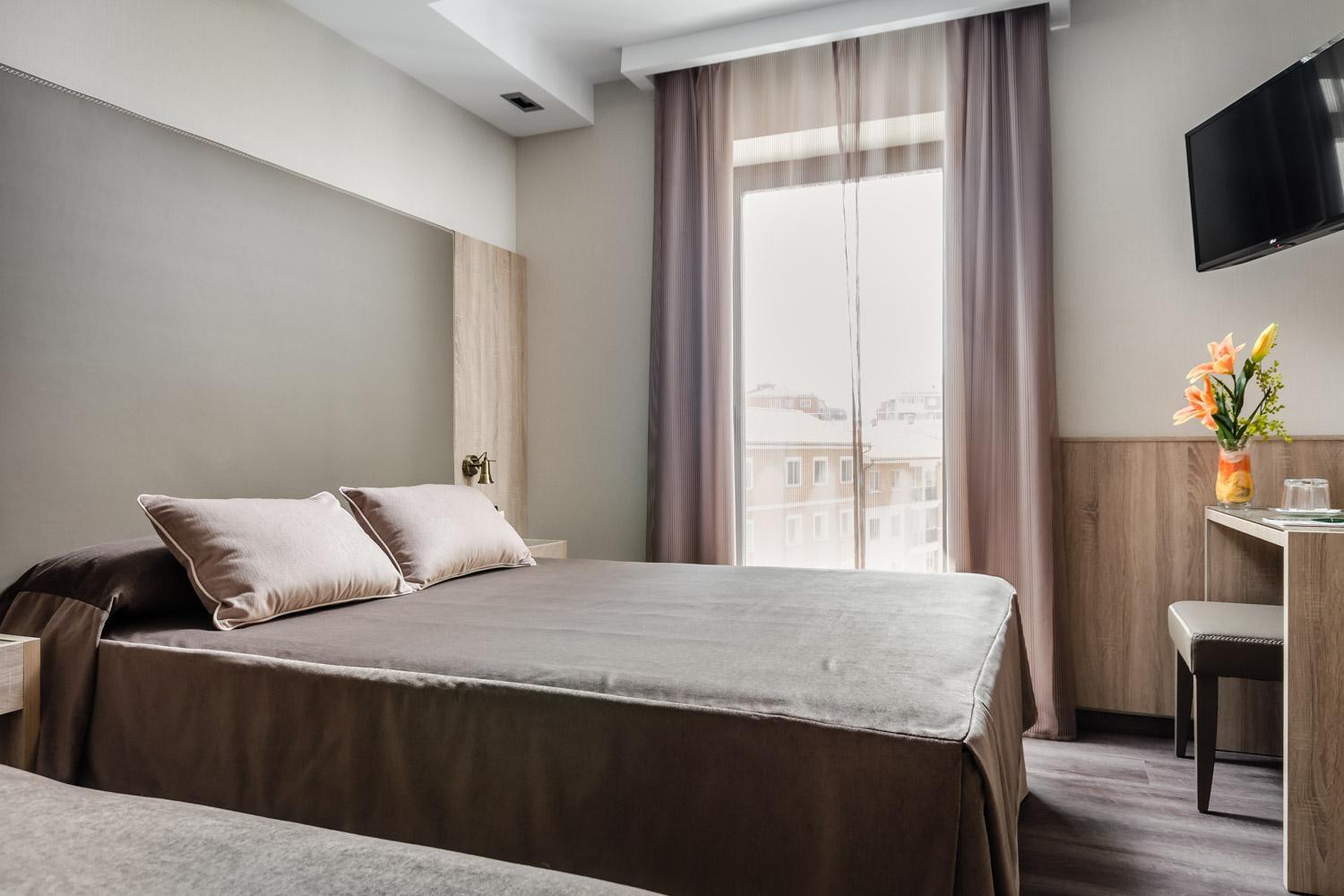 Double Room with queen size bed