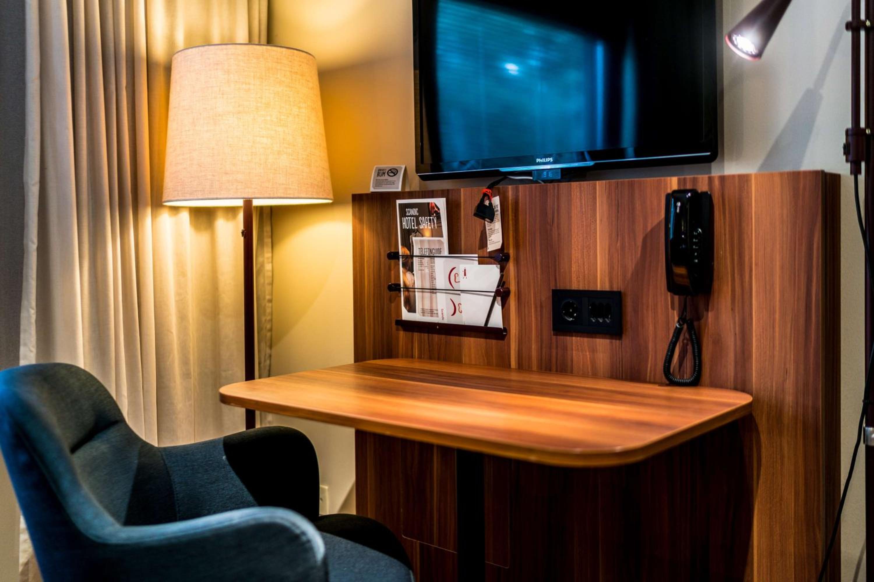 Standard Family Room