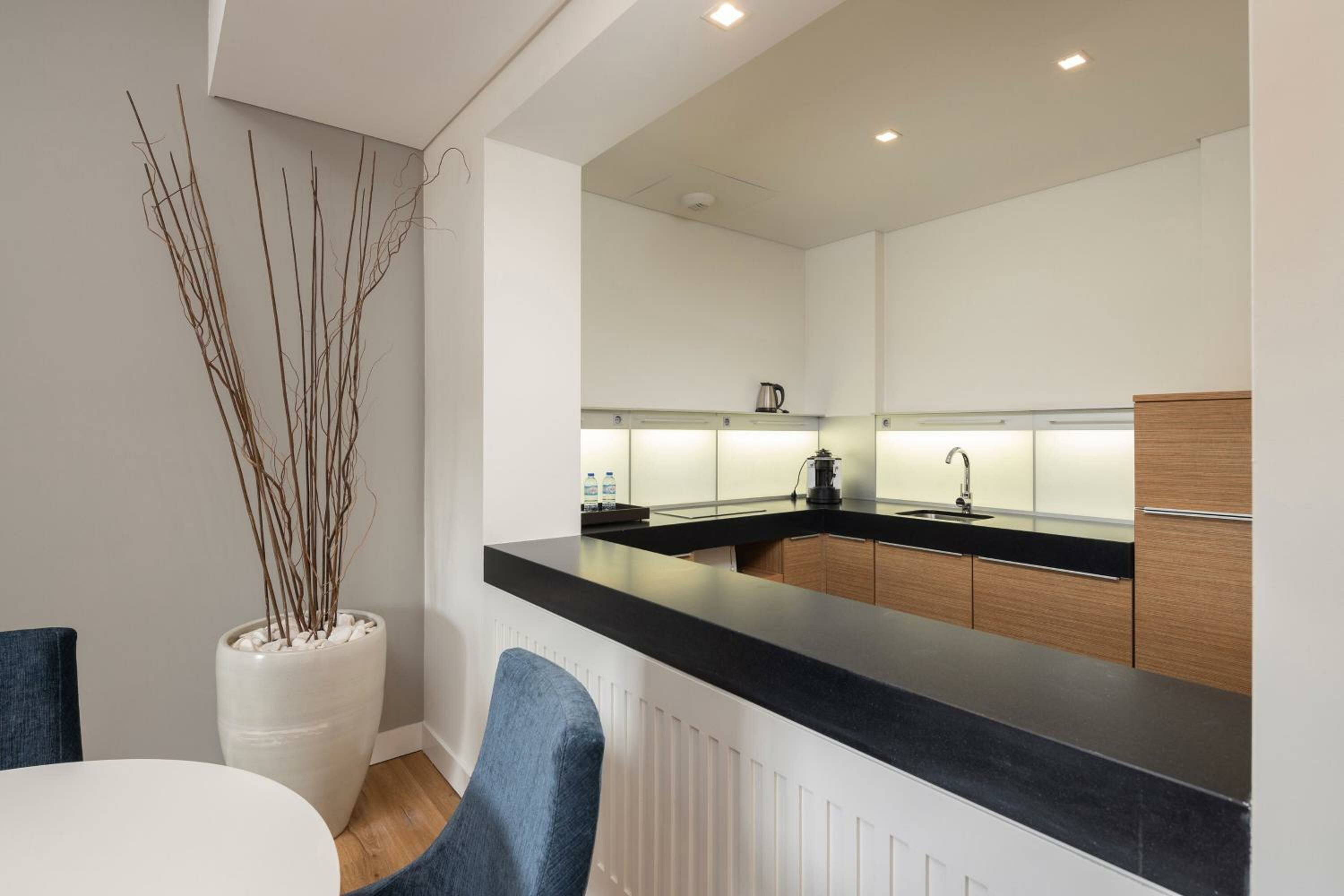 Premium Suite Room with Resort View