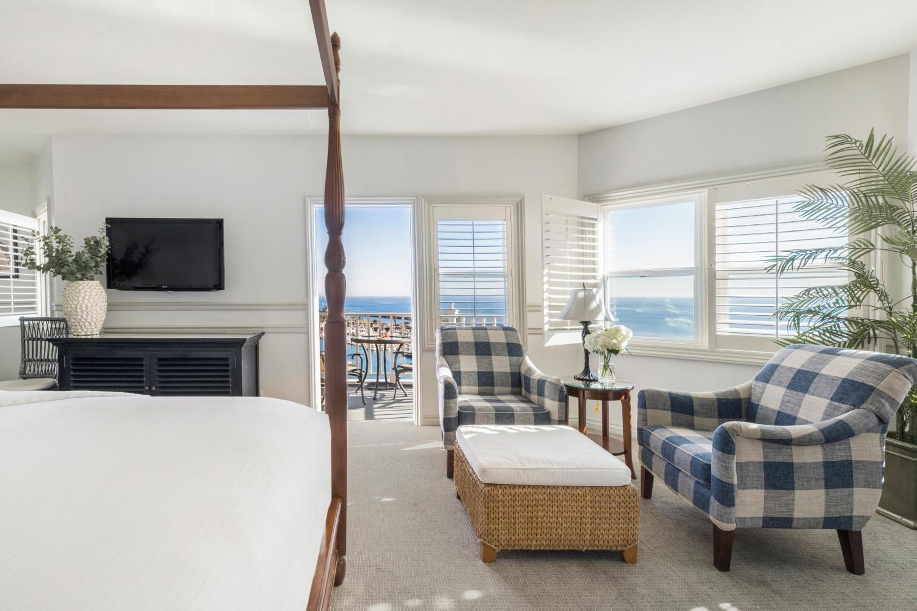 Tower Balcony Guestroom