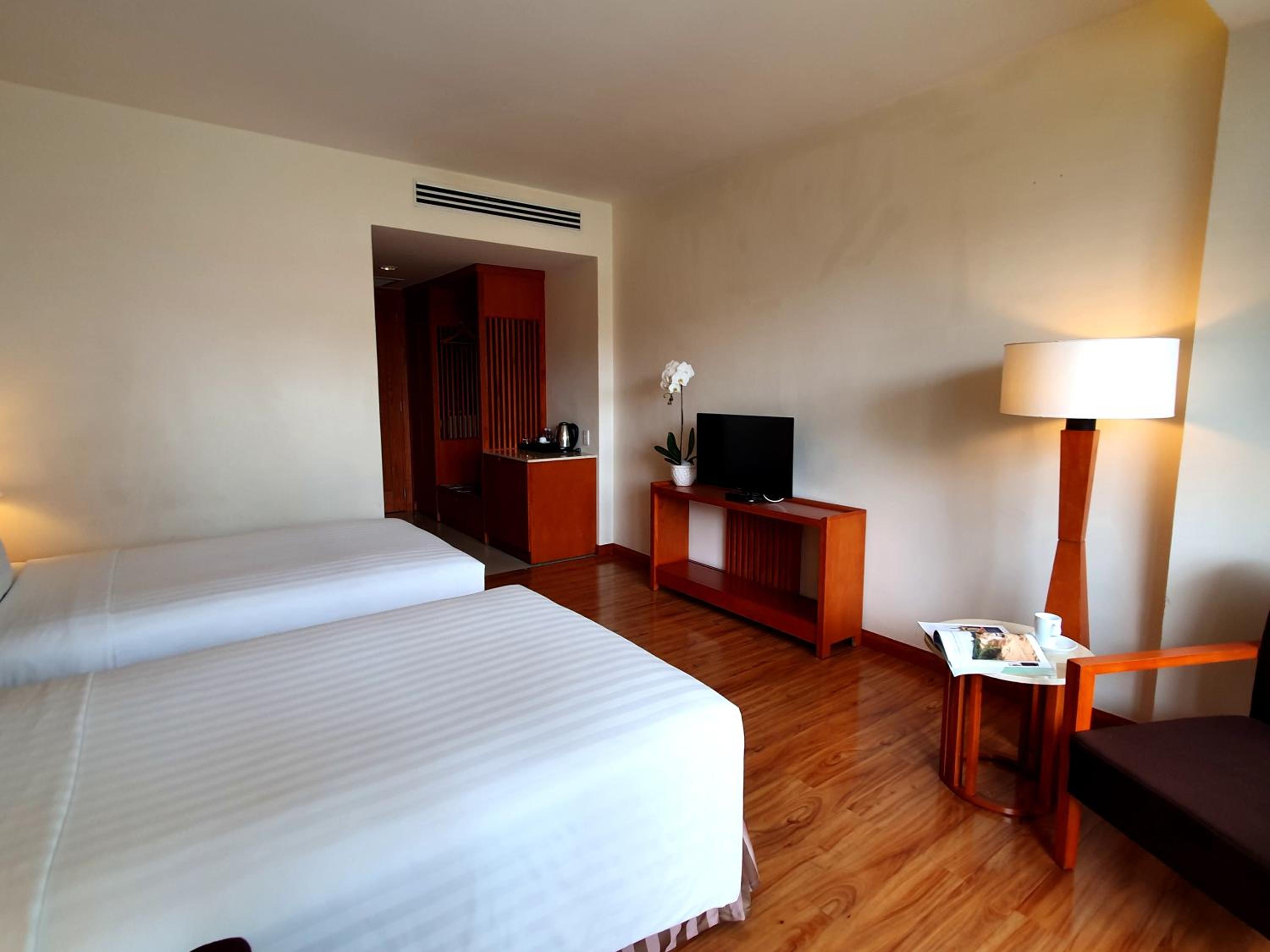 Senior Deluxe Double Room