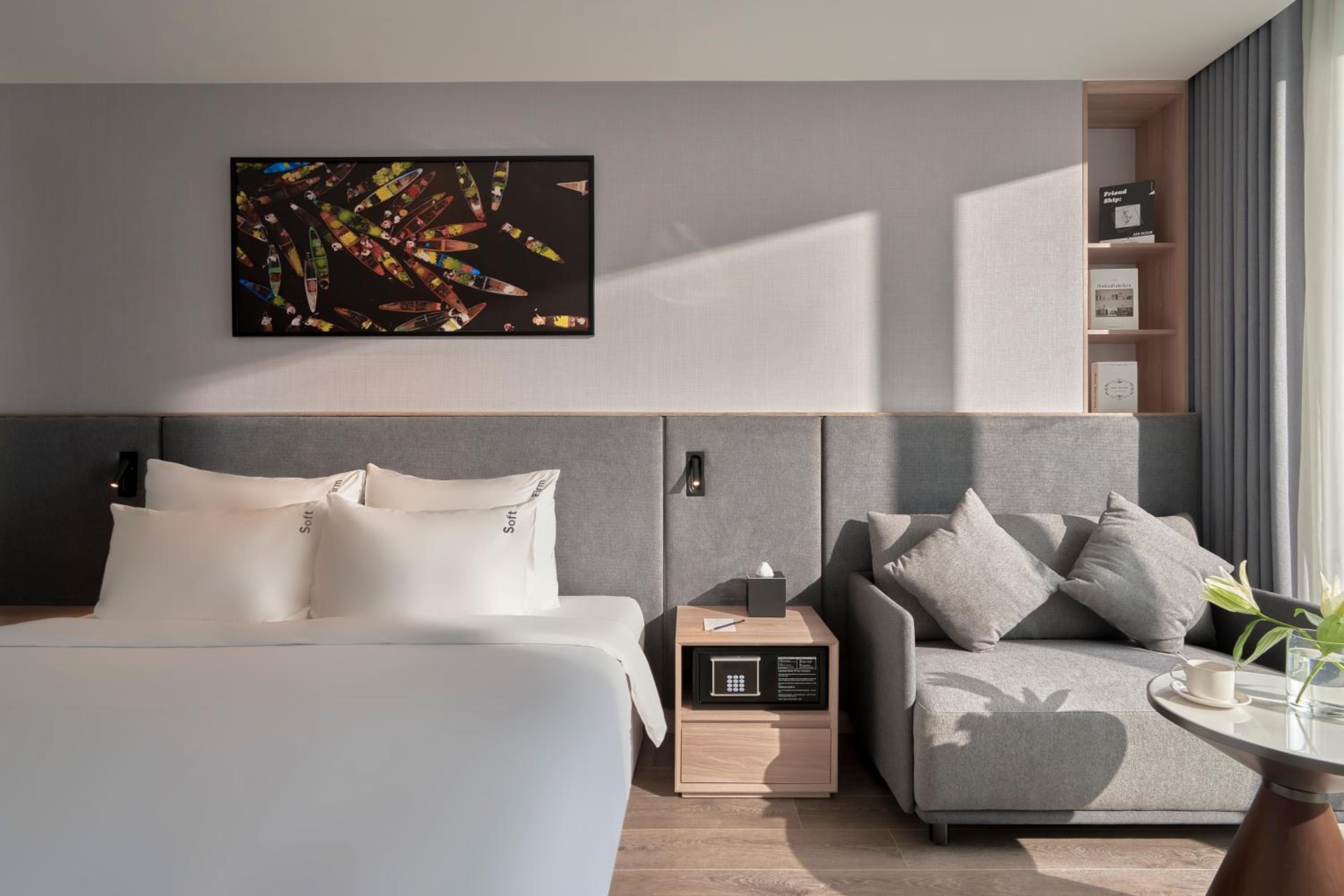 Double or Twin Room with City View