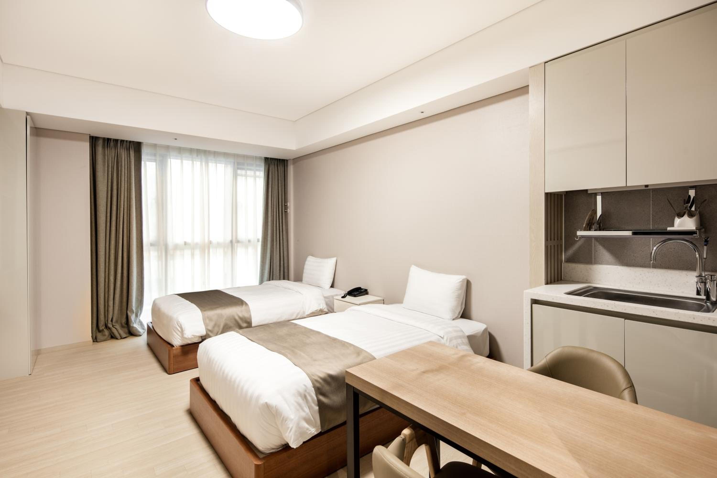 Residence Twin Room - 2 Free Coffee