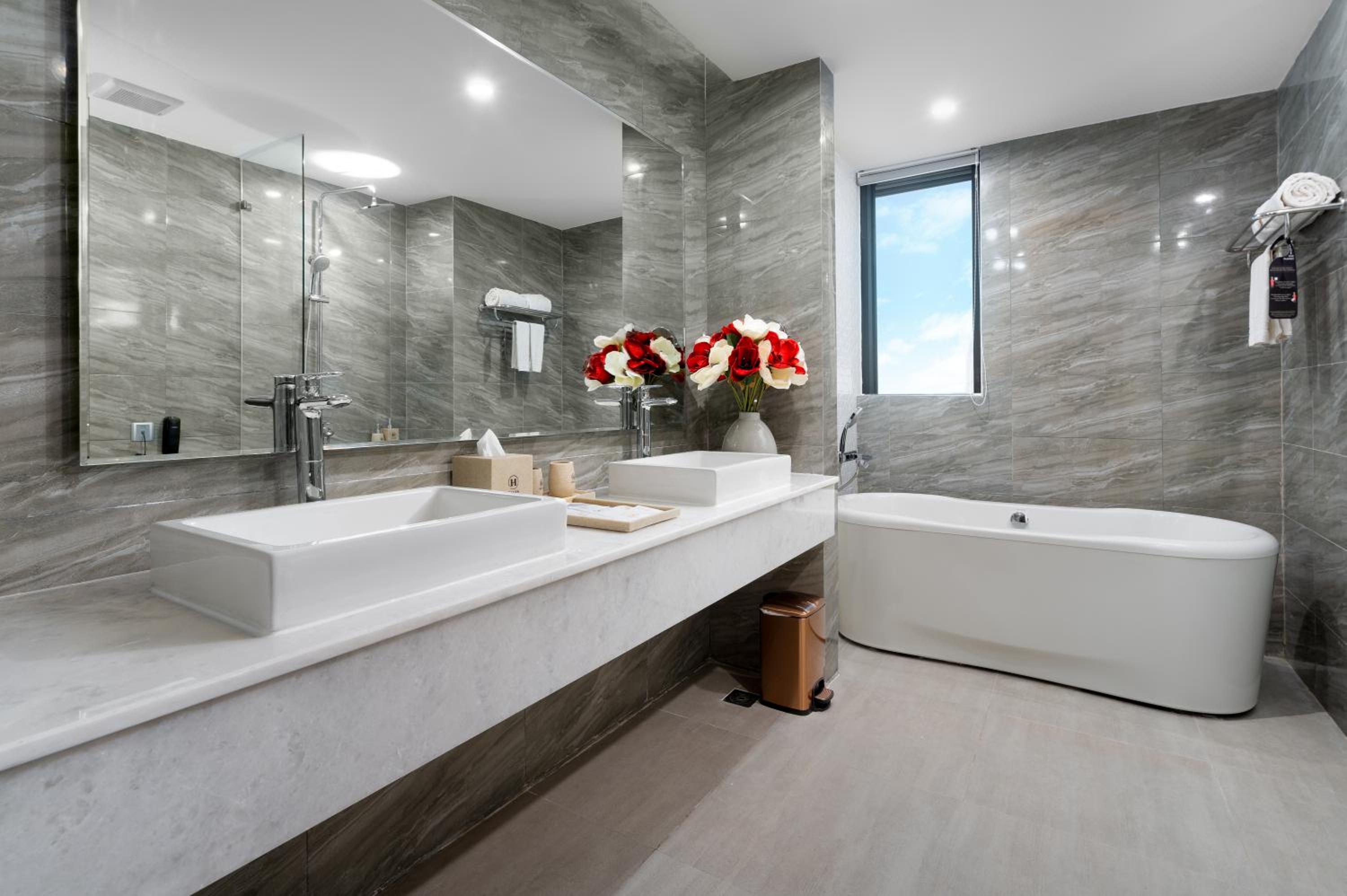 Apartment with Sea View - Afternoon Tea Included 