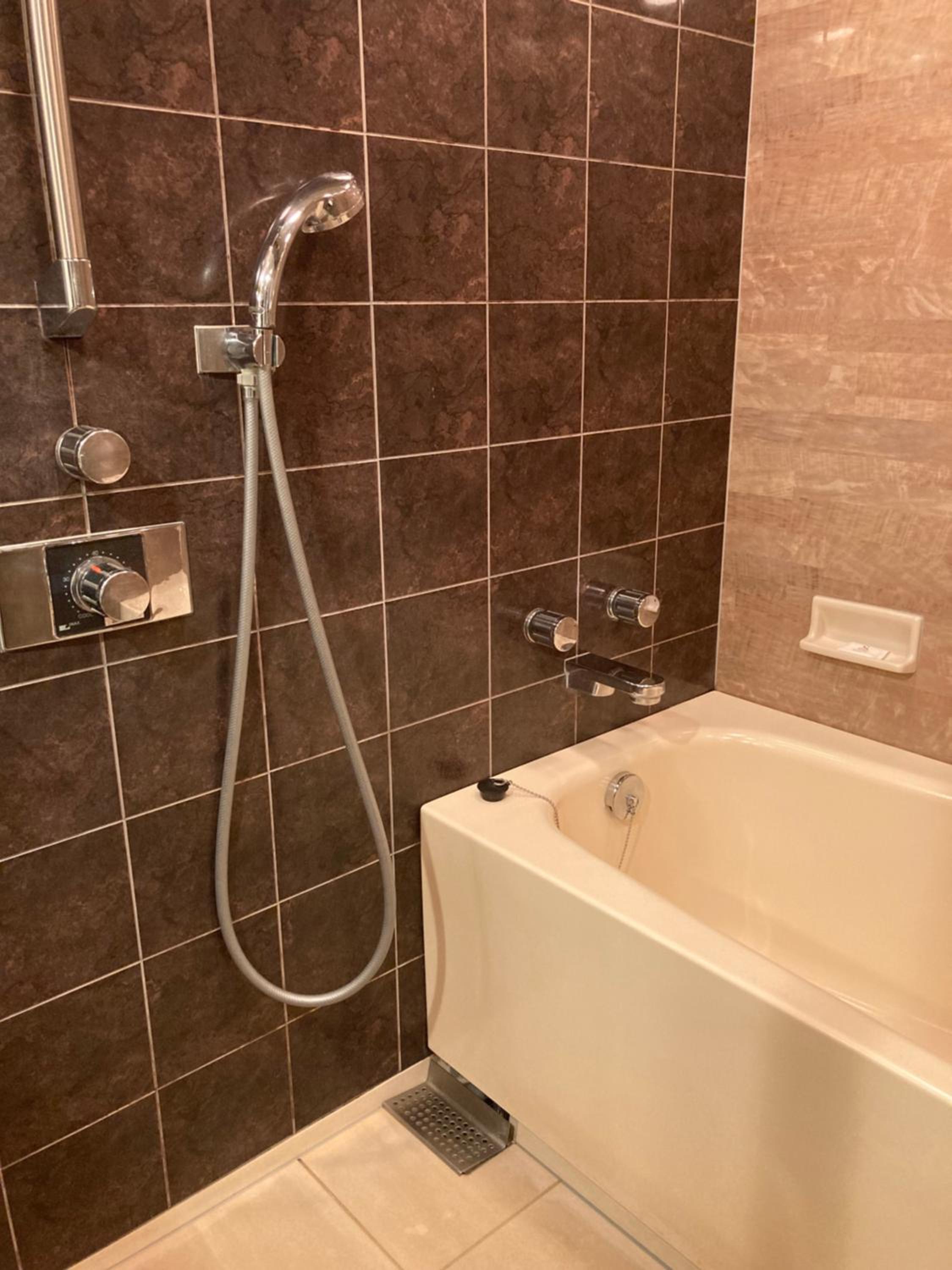 Executive Floor Double Room with Separate Bathroom - Non-Smoking