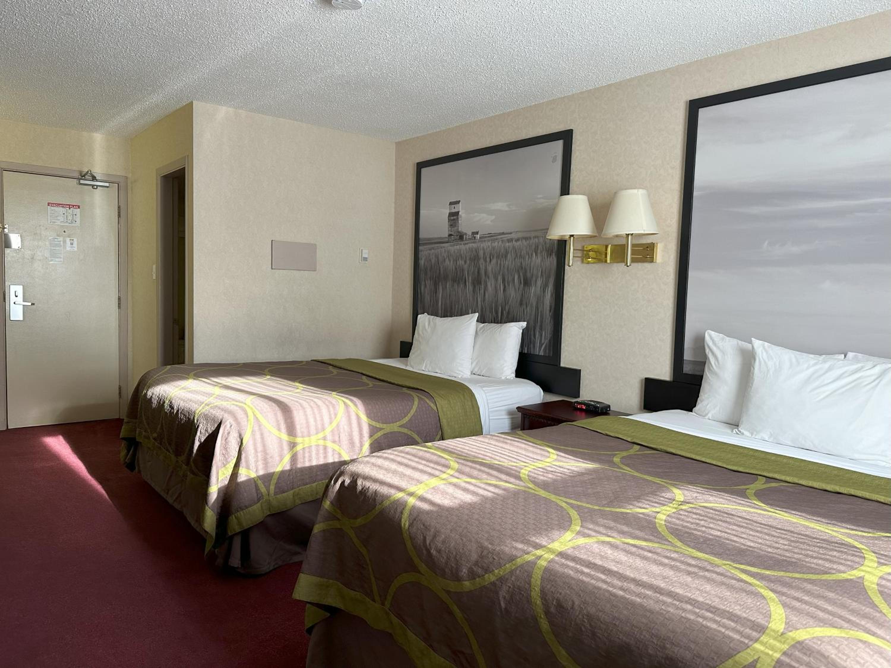 Queen Room with Two Queen Beds - Non-Smoking