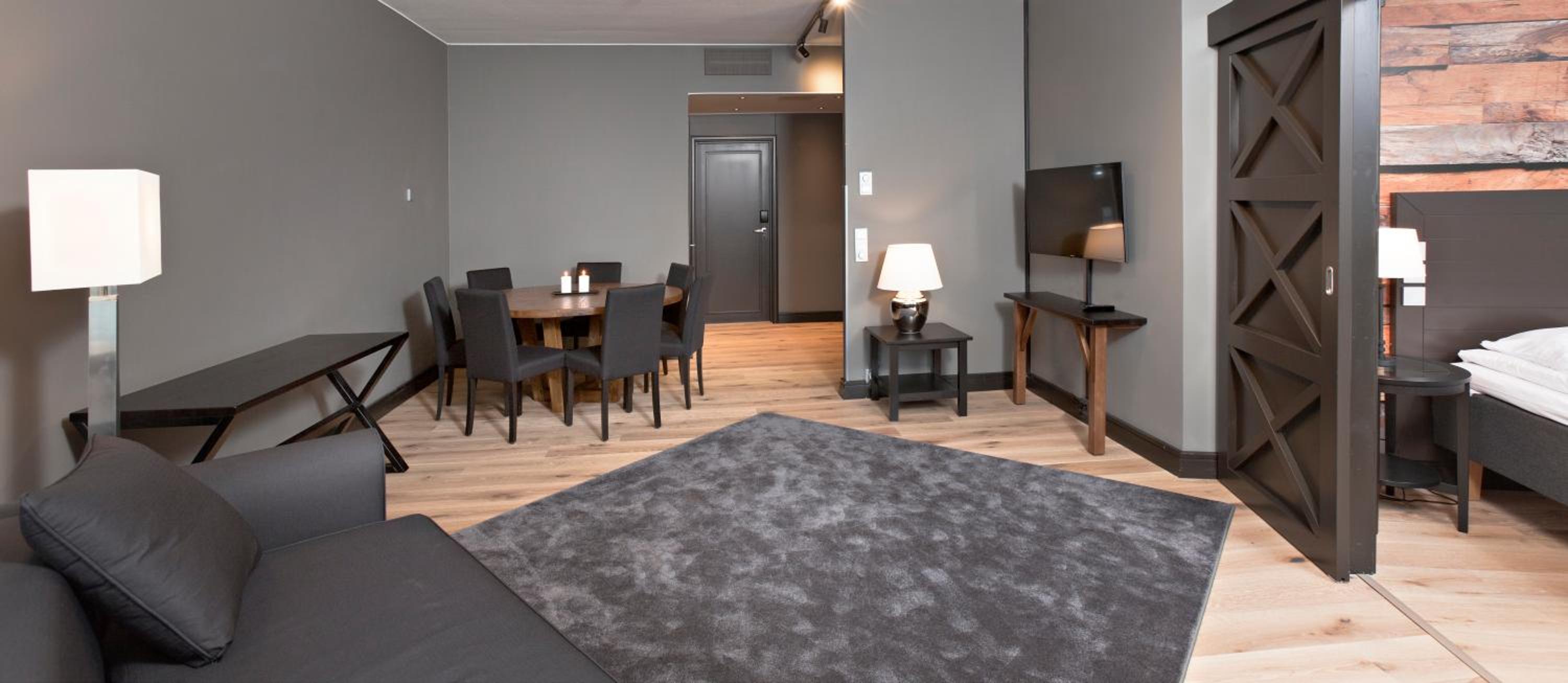 Suite with Sauna