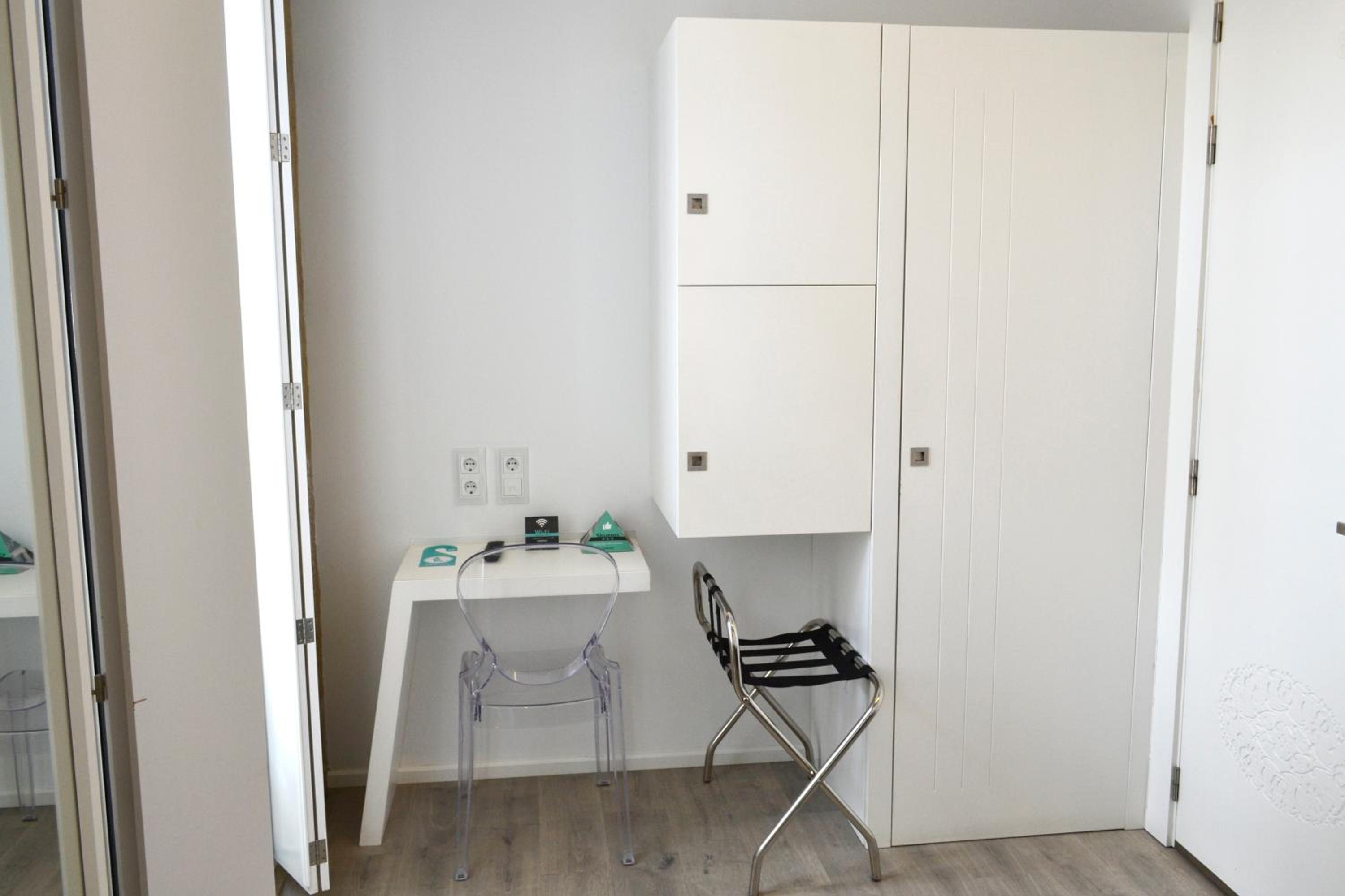 Superior Single Room