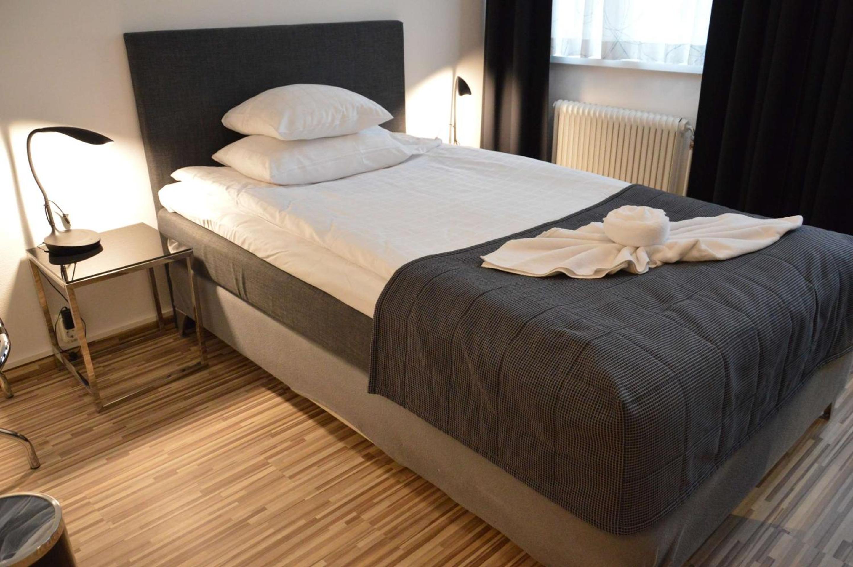 Standard Single Room