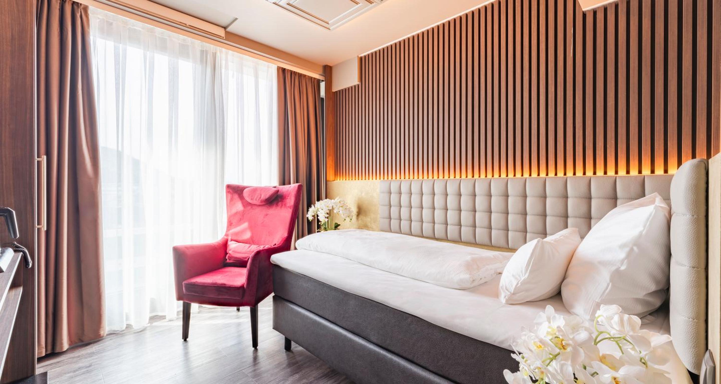 Premium Single Room