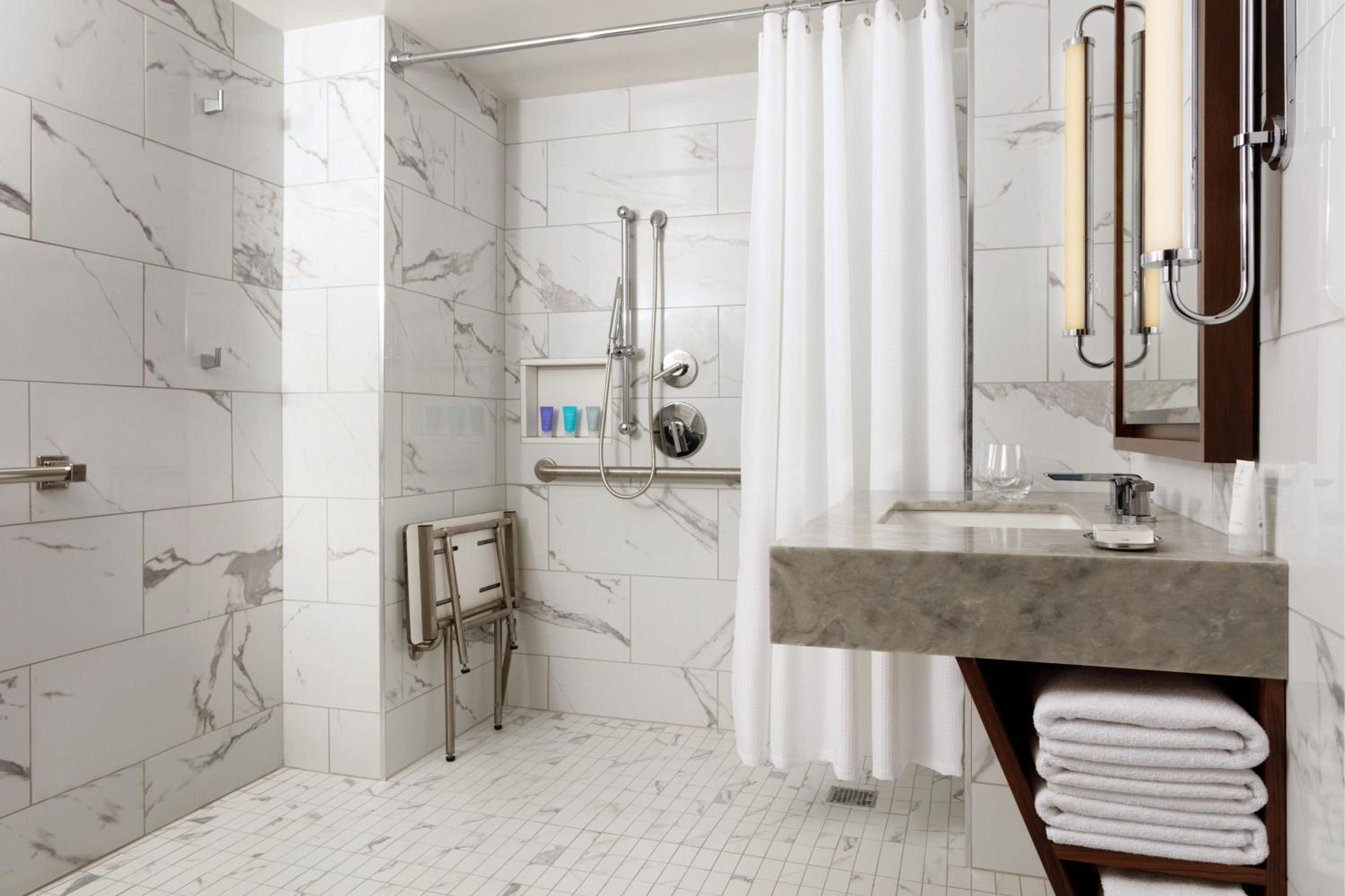 Interior Standard Room, Guest room, 1 King, No view