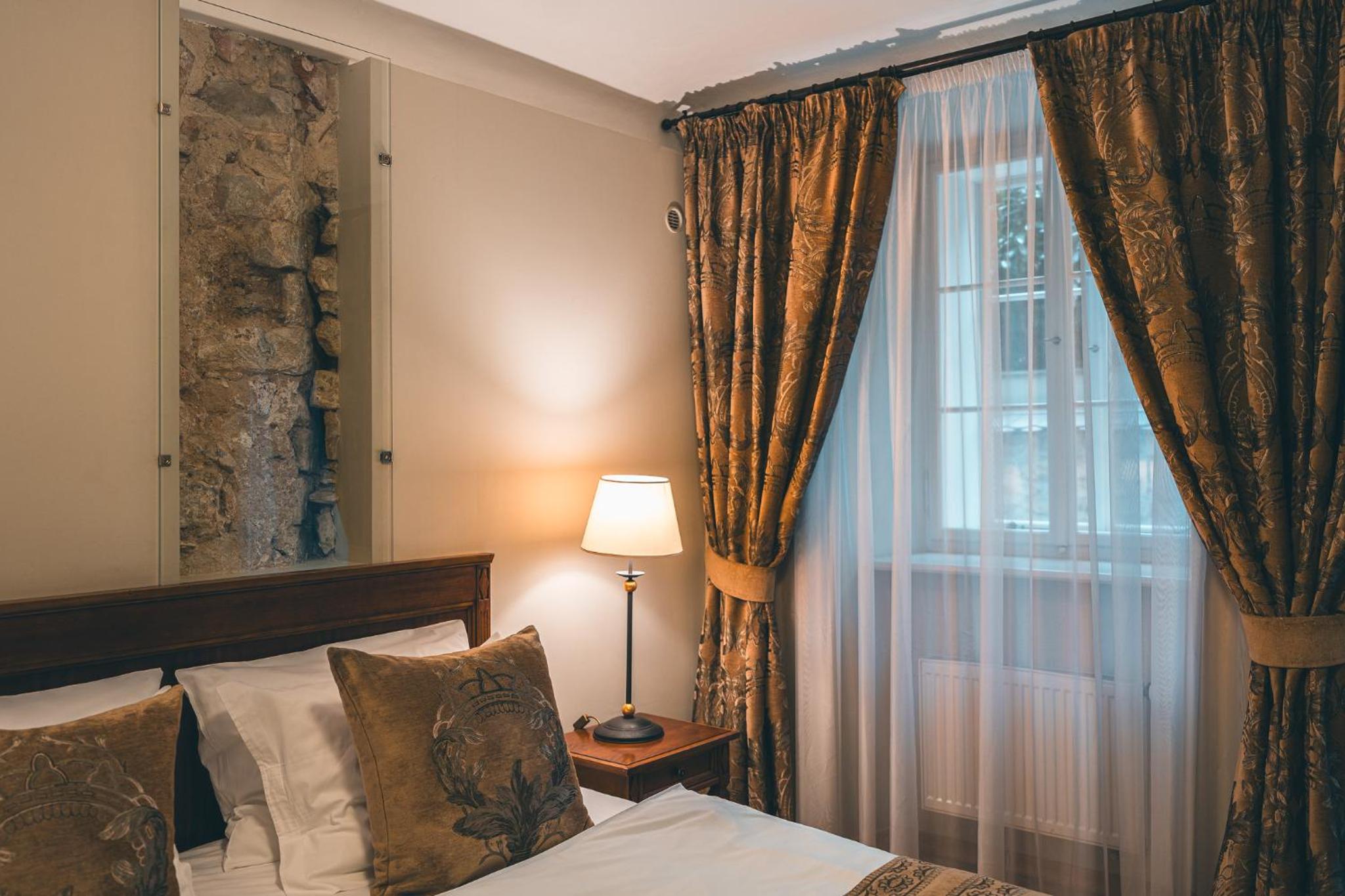 Deluxe Double Room with Terrace