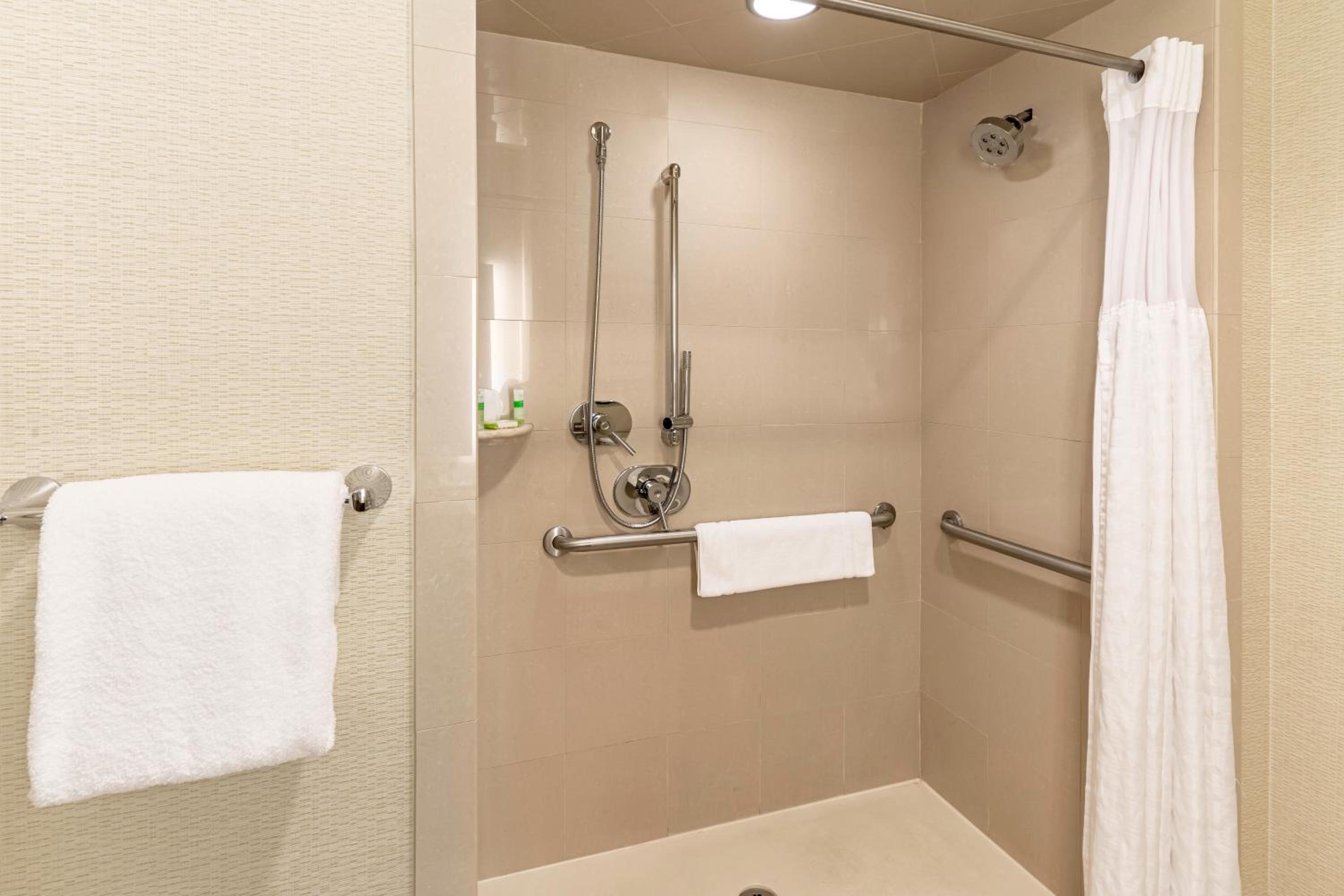 King Room - Disability Access