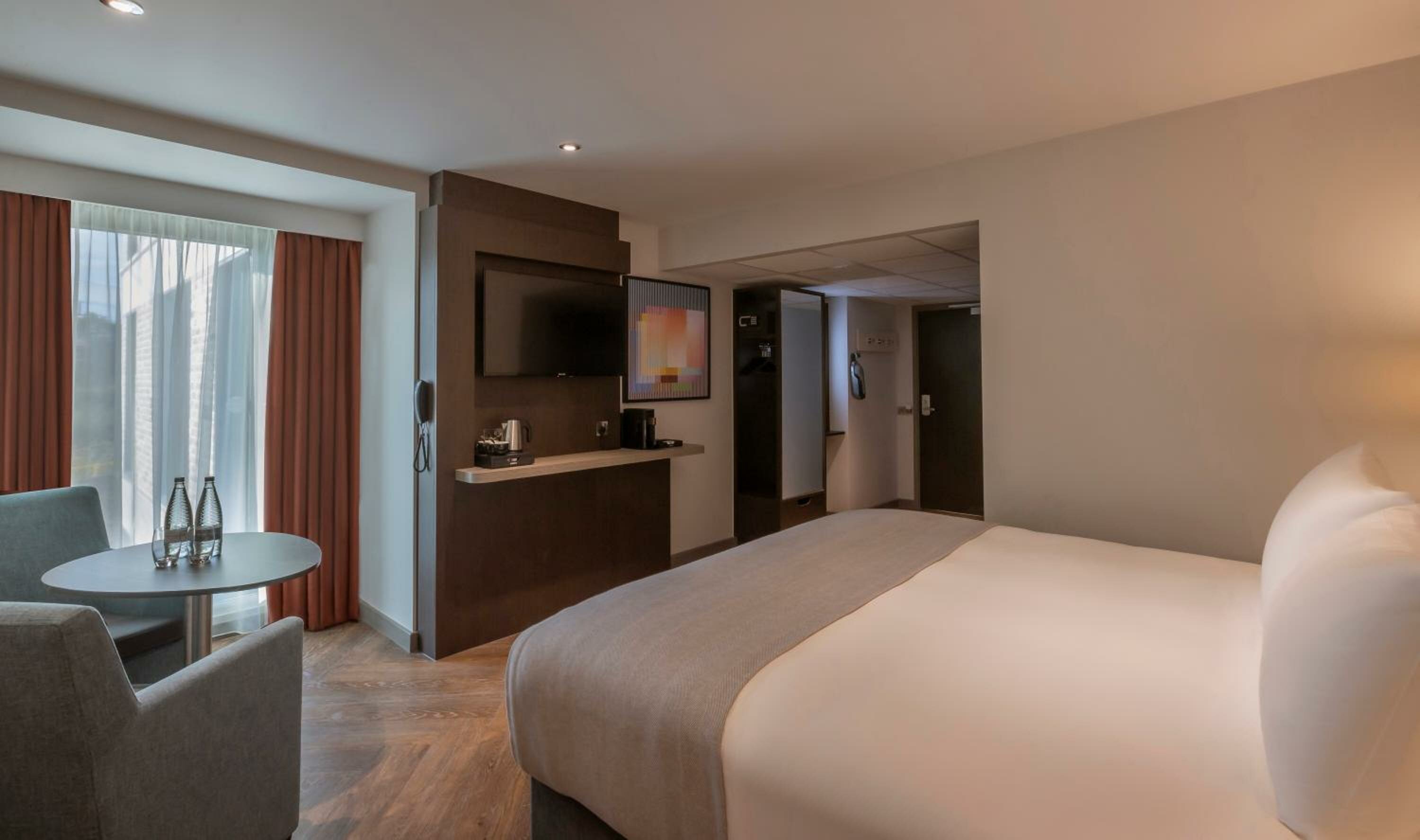 Executive King Room