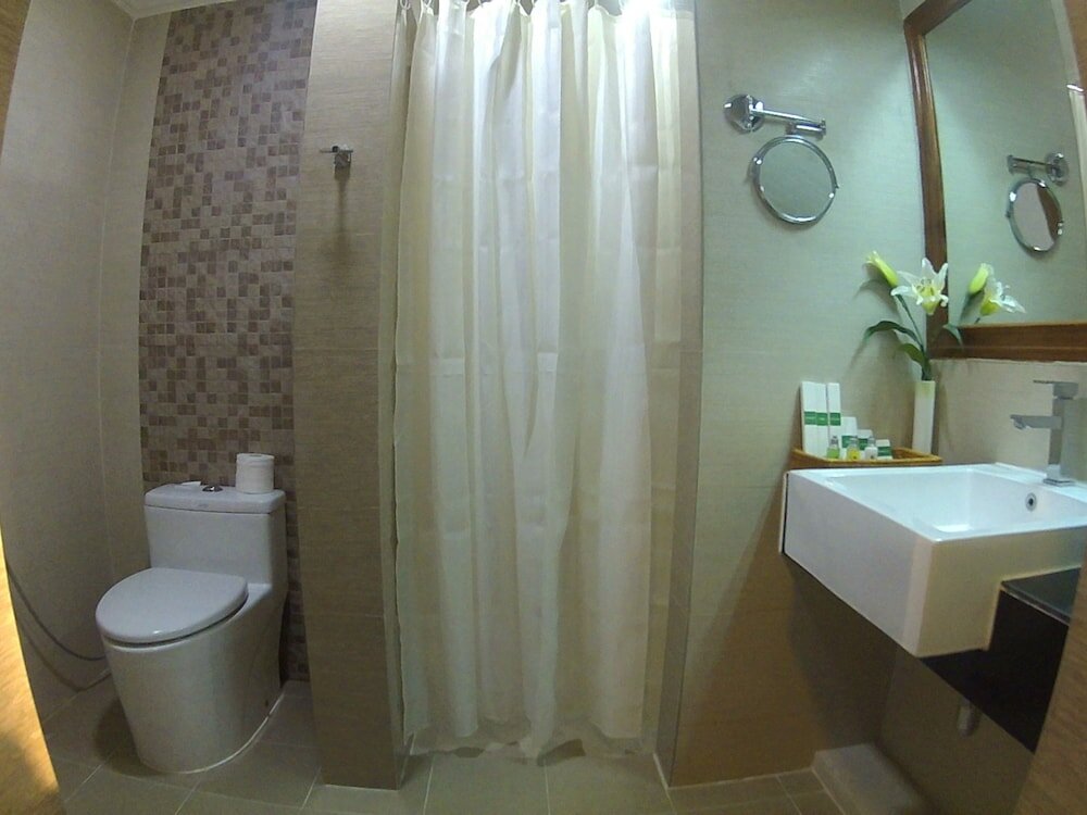 Deluxe King, Balcony