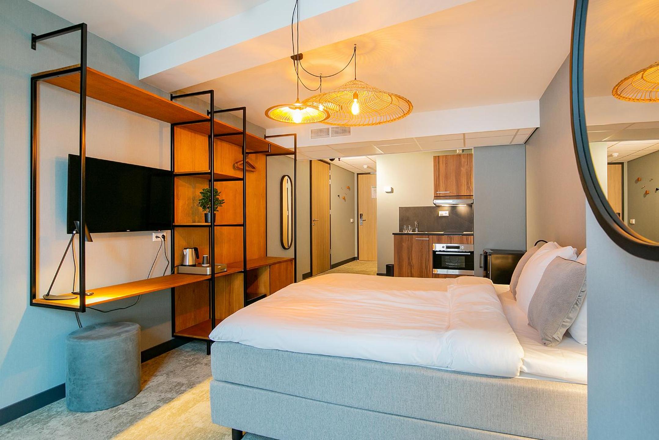 Deluxe Studio with Kitchen